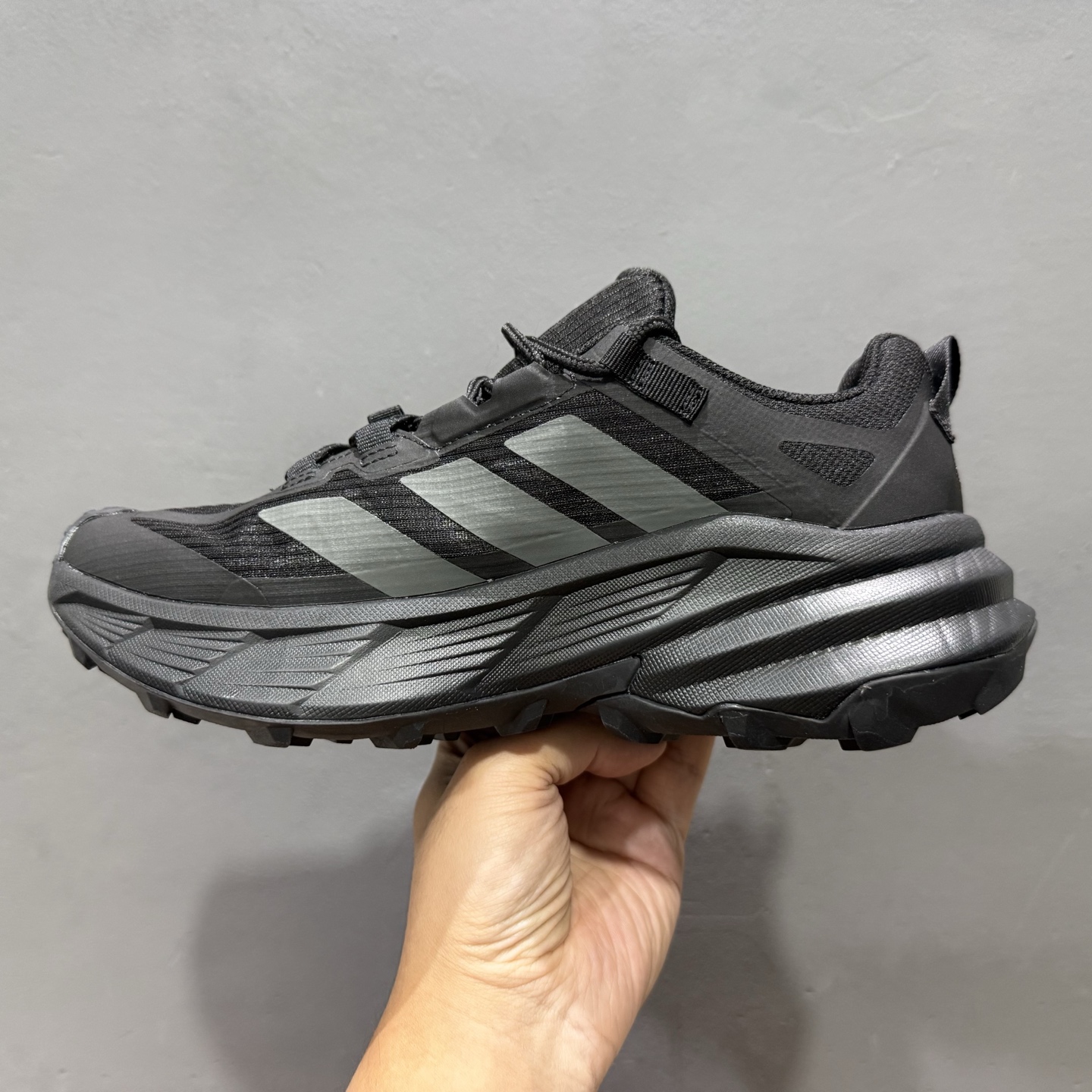 180 Adidas TERREX FREEHIKER SL GTX 阿迪达斯 系带缓震轻质舒适百搭运动鞋 HQ4885-Chinese UA Cheap High Quatity Brand Clothes Bags handbags Sneakers wholesale wholesaler seller from China Factory suppliers Fashion Clothing Shoes best Quality Beautiful Price 180 Adidas TERREX FREEHIKER SL GTX 阿迪达斯 系带缓震轻质舒适百搭运动鞋 HQ4885