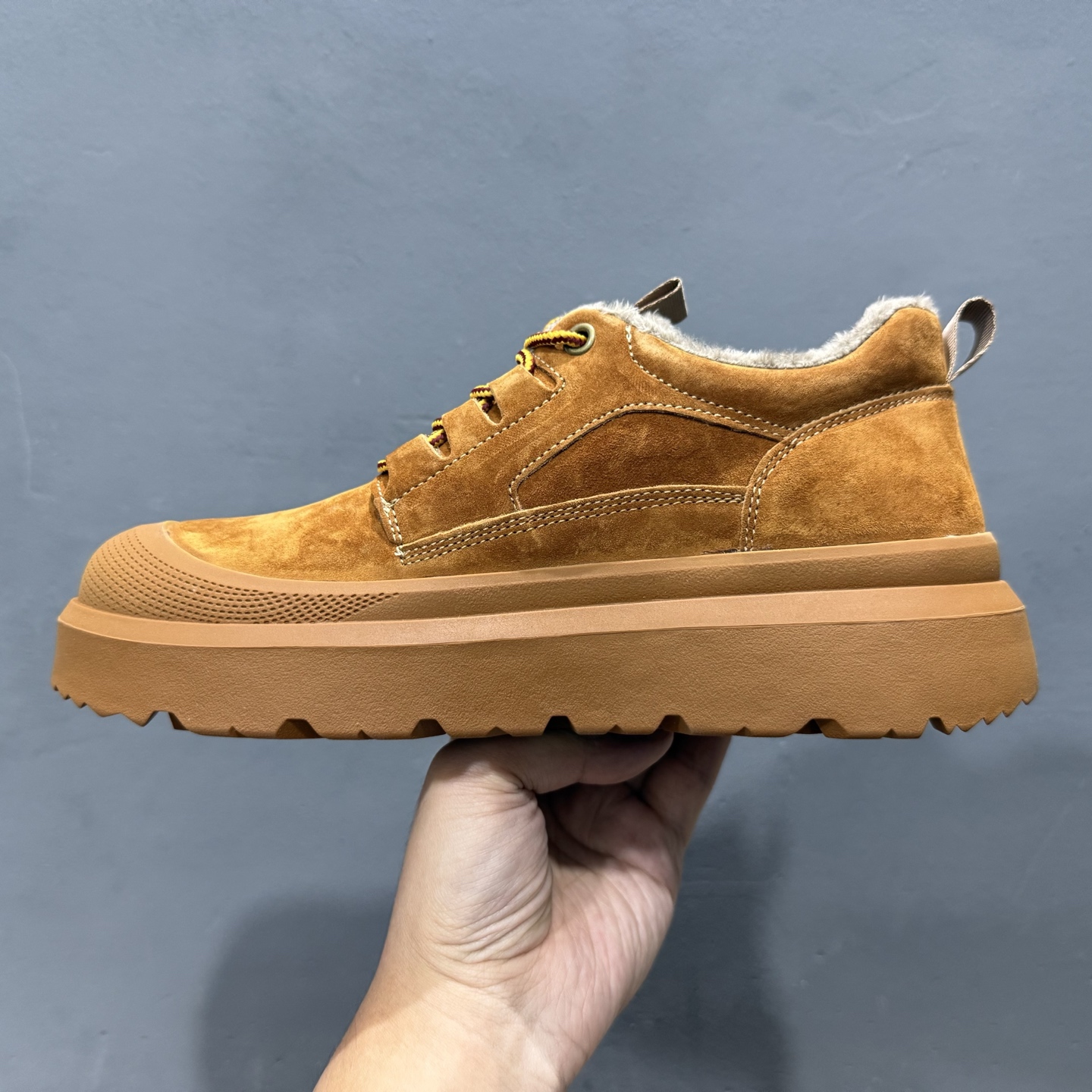 280 UGG Tasman Weather Hybrid 塔斯曼混合系列轻量休闲鞋