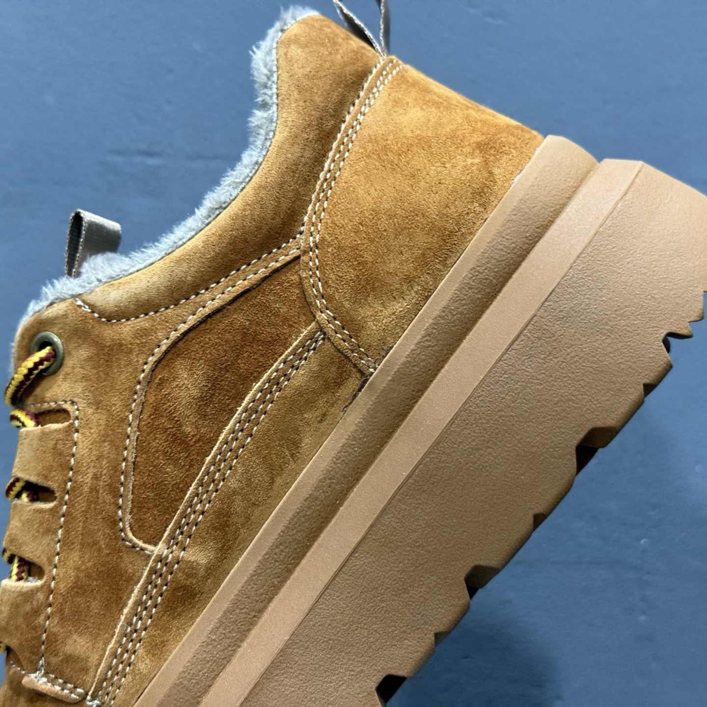 280 UGG Tasman Weather Hybrid 塔斯曼混合系列轻量休闲鞋