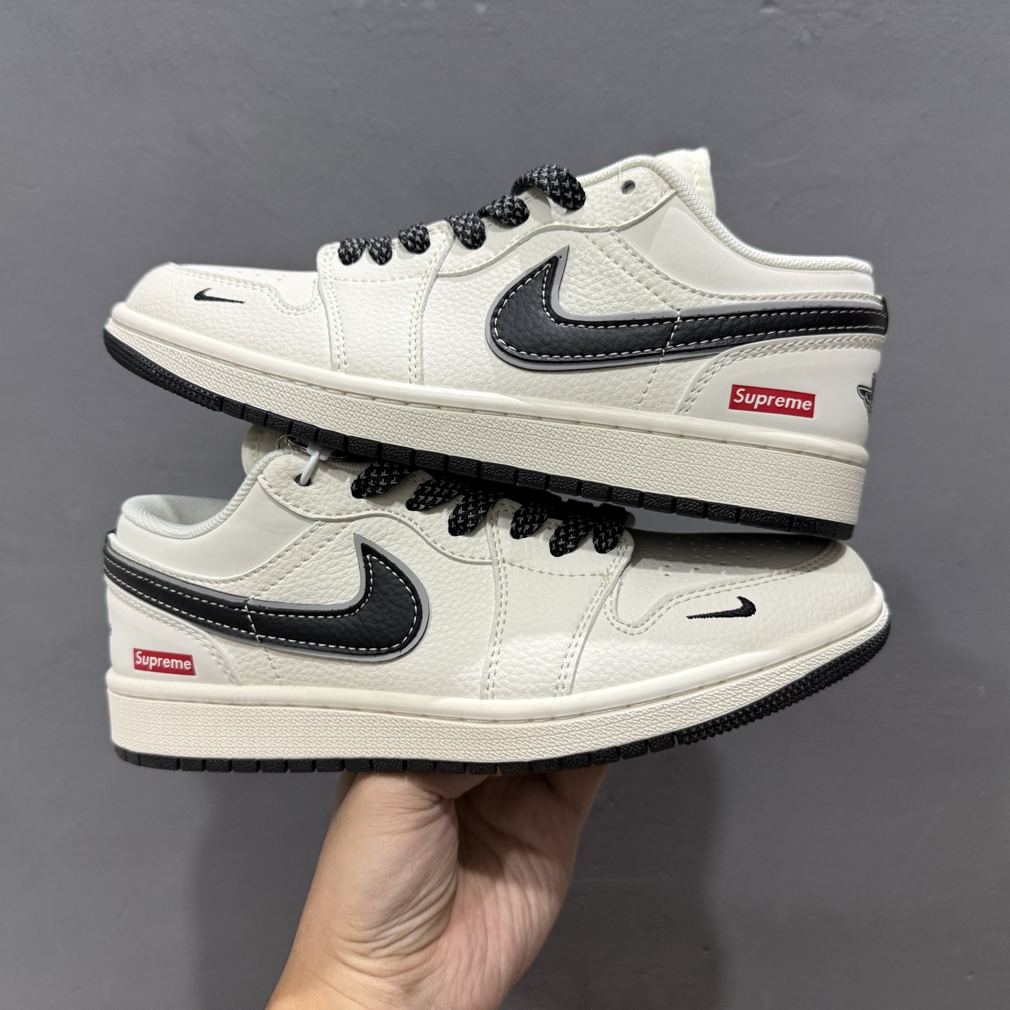 独家实拍Air Jordan 1 Low AJ1 乔1 高端定制 低帮复古篮球鞋 XX3168-172-Top High Quatity Cheap Sneakers Fashion Clothing Clothes Bags handbags Shoes of all Brand wholesale With The best Quality And Beautiful Price from China Factory Chinese suppliers wholesaler seller 独家实拍Air Jordan 1 Low AJ1 乔1 高端定制 低帮复古篮球鞋 XX3168-172