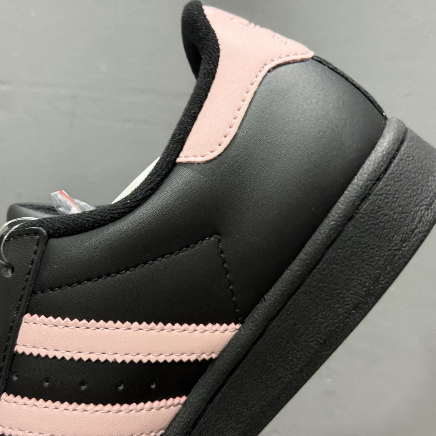 160 Adidas Originals Superstar II 经典贝壳头 JH9977-Chinese UA Cheap High Quatity Brand Clothes Bags handbags Sneakers wholesale wholesaler seller from China Factory suppliers Fashion Clothing Shoes best Quality Beautiful Price 160 Adidas Originals Superstar II 经典贝壳头 JH9977