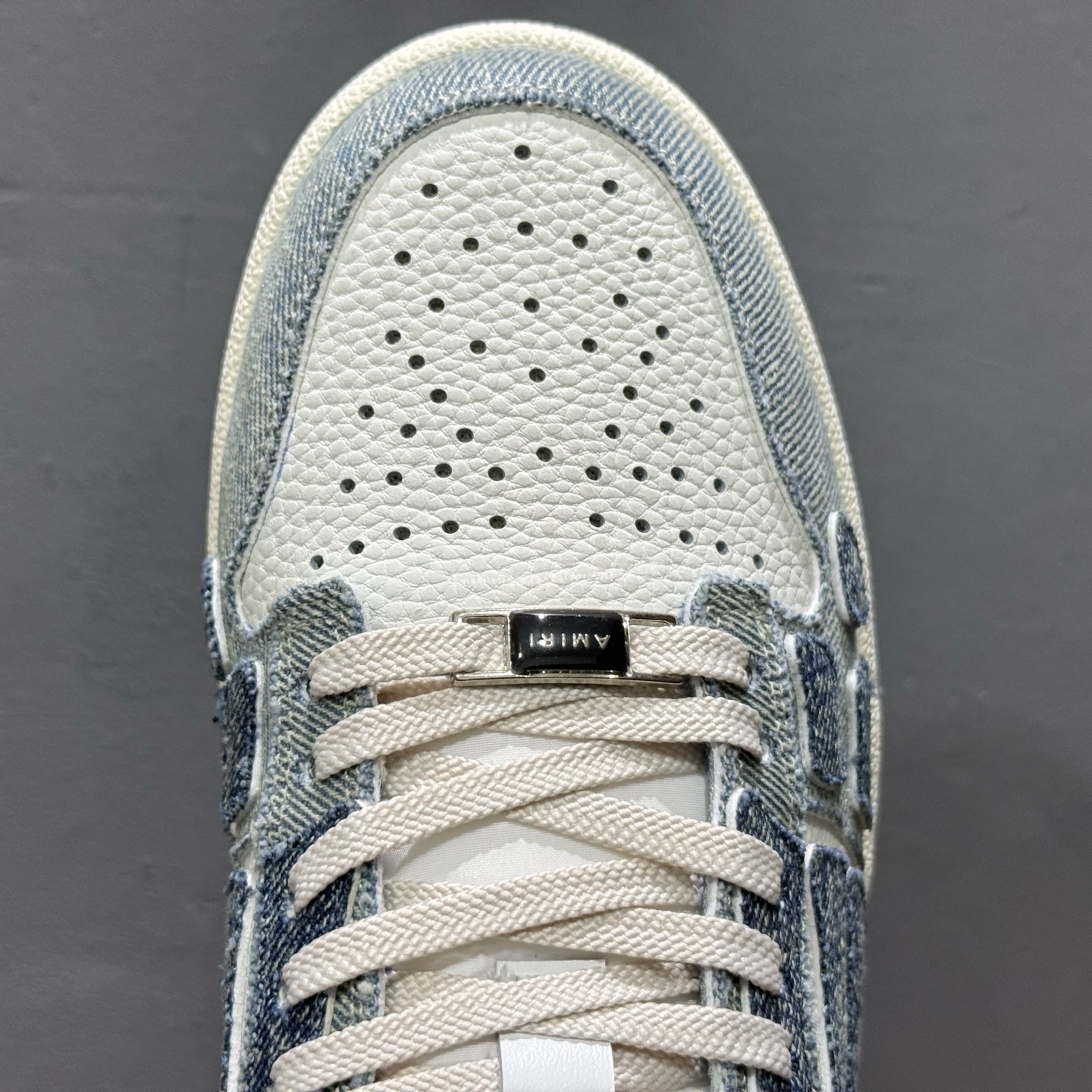 ￥380 AMlRl/埃米尔 2025新款情侣运动板鞋/骨头板鞋系列