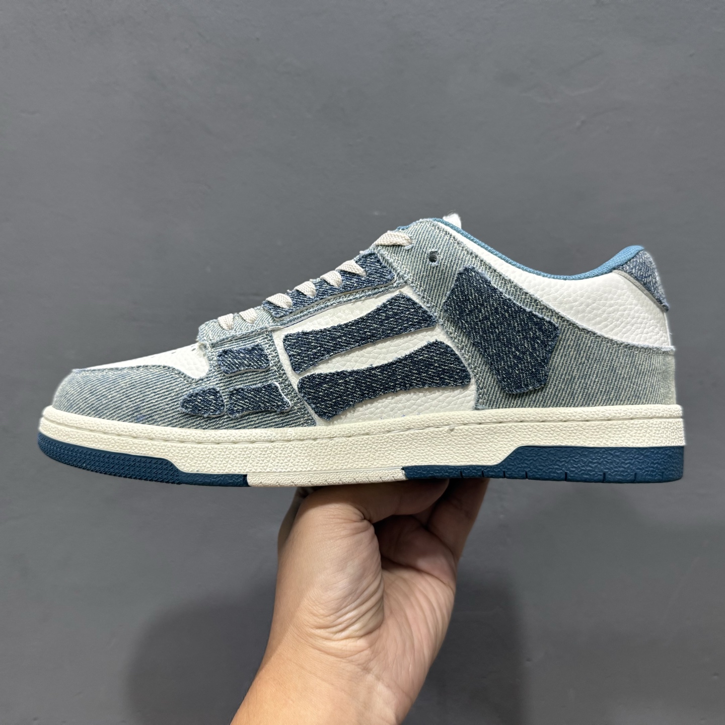 ￥380 AMlRl/埃米尔 2025新款情侣运动板鞋/骨头板鞋系列