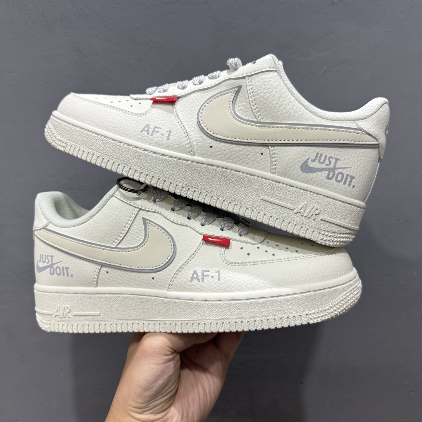 NIke Air Force 1 '07 Low “红标Justdoit”空军一号 低帮 运动鞋 休闲鞋 CS5288-043-Top High Quatity Cheap Sneakers Fashion Clothing Clothes Bags handbags Shoes of all Brand wholesale With The best Quality And Beautiful Price from China Factory Chinese suppliers wholesaler seller NIke Air Force 1 '07 Low “红标Justdoit”空军一号 低帮 运动鞋 休闲鞋 CS5288-043