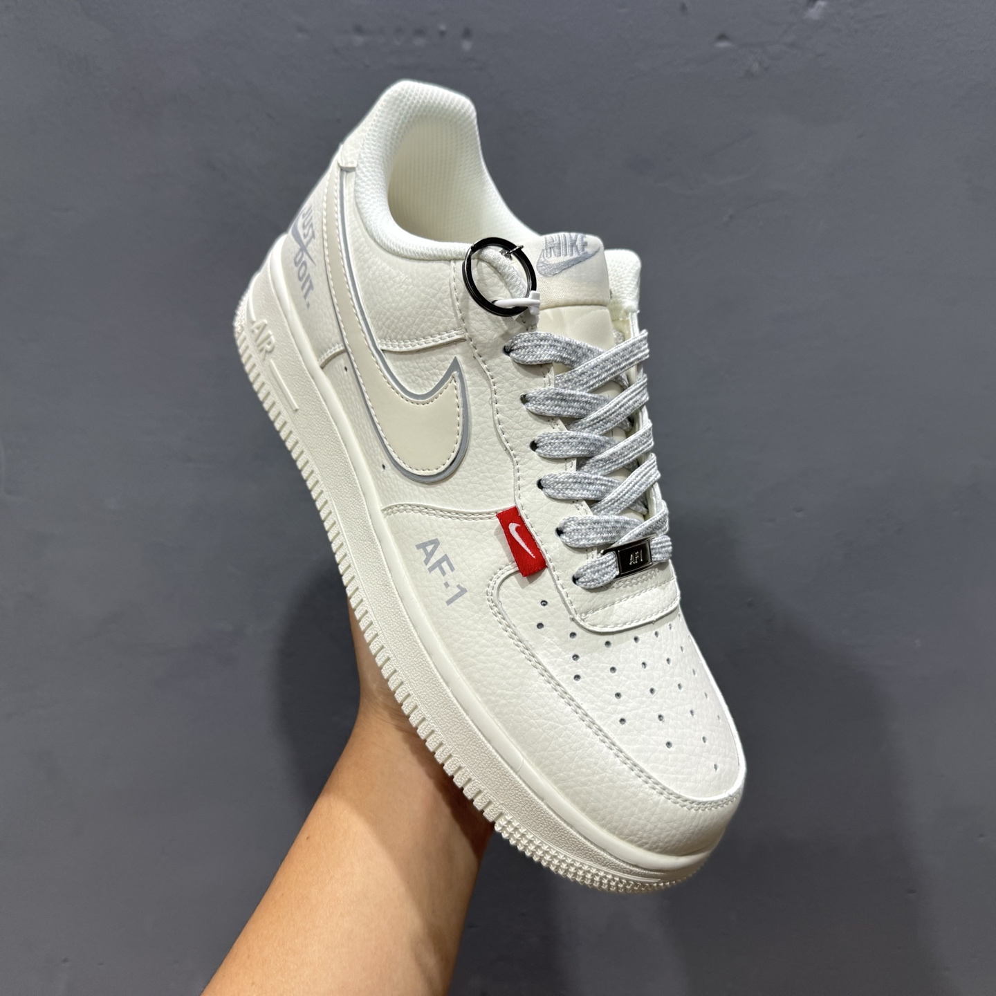 NIke Air Force 1 '07 Low “红标Justdoit”空军一号 低帮 运动鞋 休闲鞋 CS5288-043-Top High Quatity Cheap Sneakers Fashion Clothing Clothes Bags handbags Shoes of all Brand wholesale With The best Quality And Beautiful Price from China Factory Chinese suppliers wholesaler seller NIke Air Force 1 '07 Low “红标Justdoit”空军一号 低帮 运动鞋 休闲鞋 CS5288-043