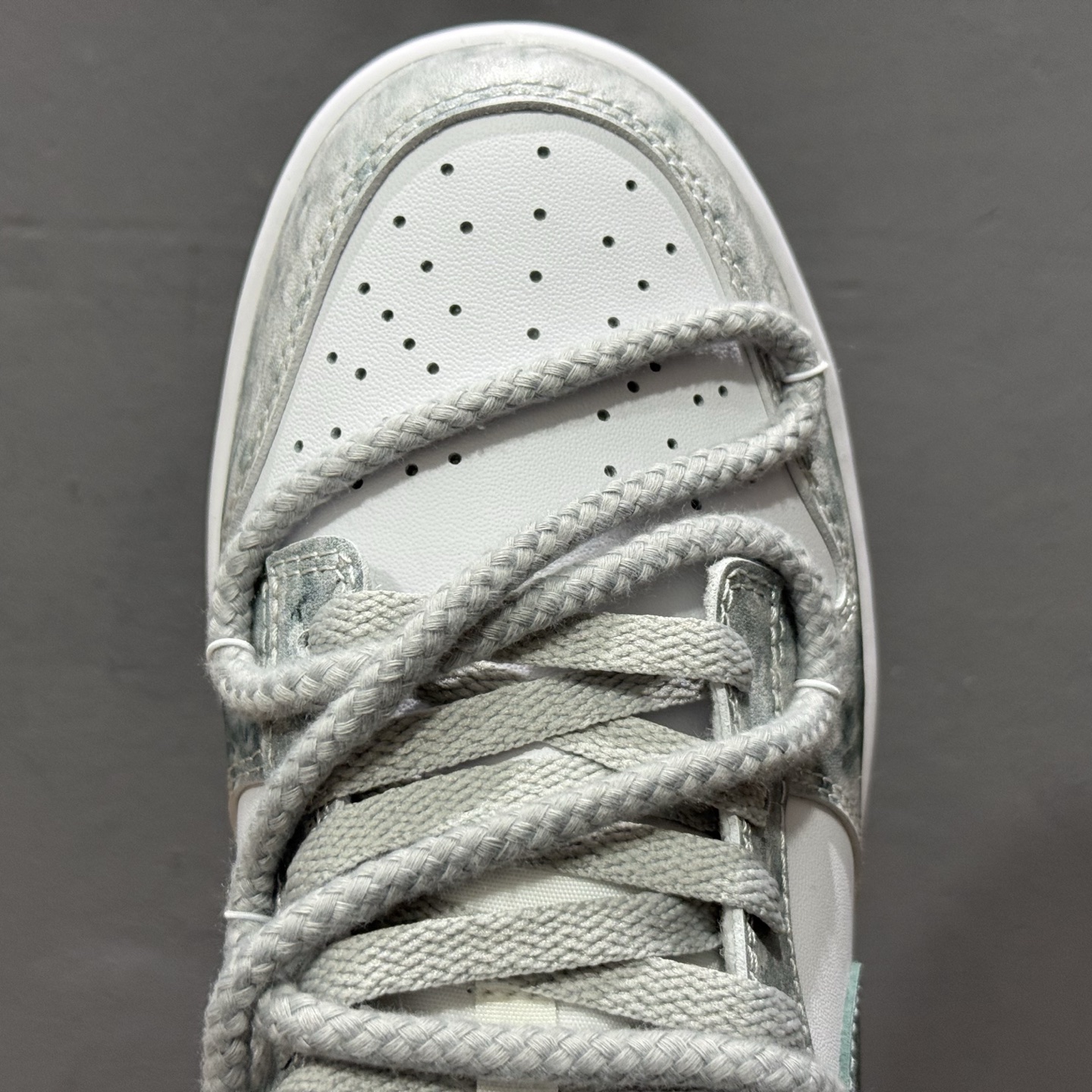 Nike Dunk Low 凝灰纪元 灰色 HF5441-105