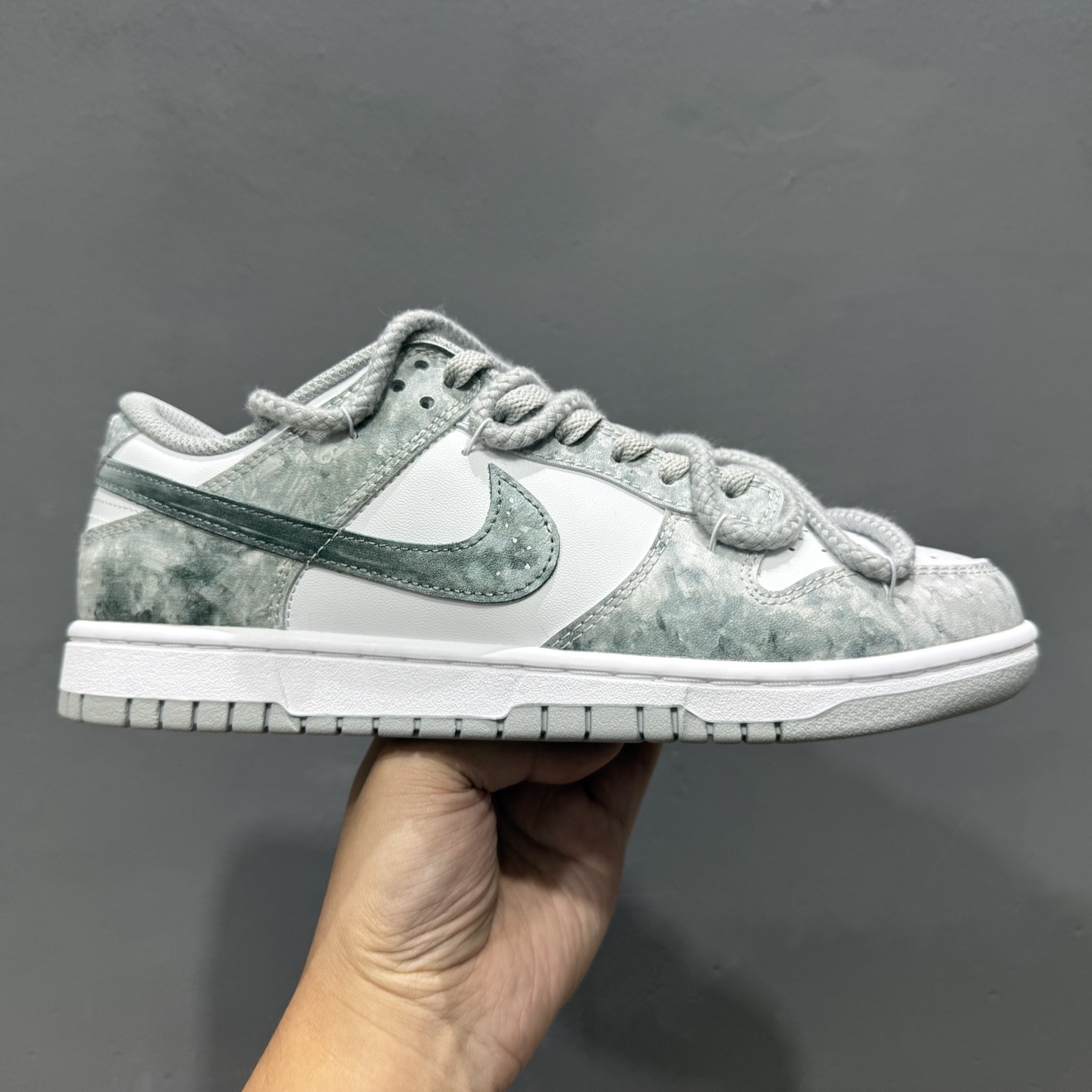 Nike Dunk Low 凝灰纪元 灰色 HF5441-105