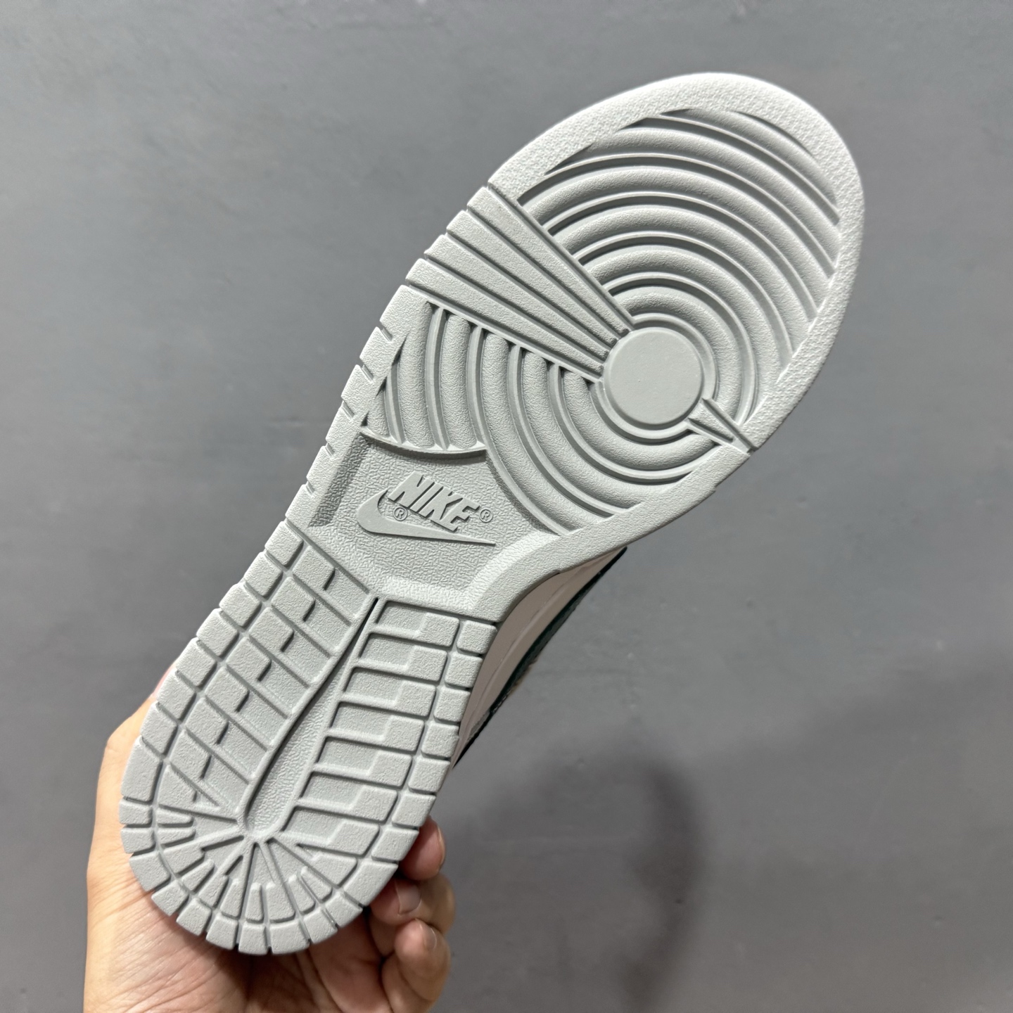 Nike Dunk Low 凝灰纪元 灰色 HF5441-105