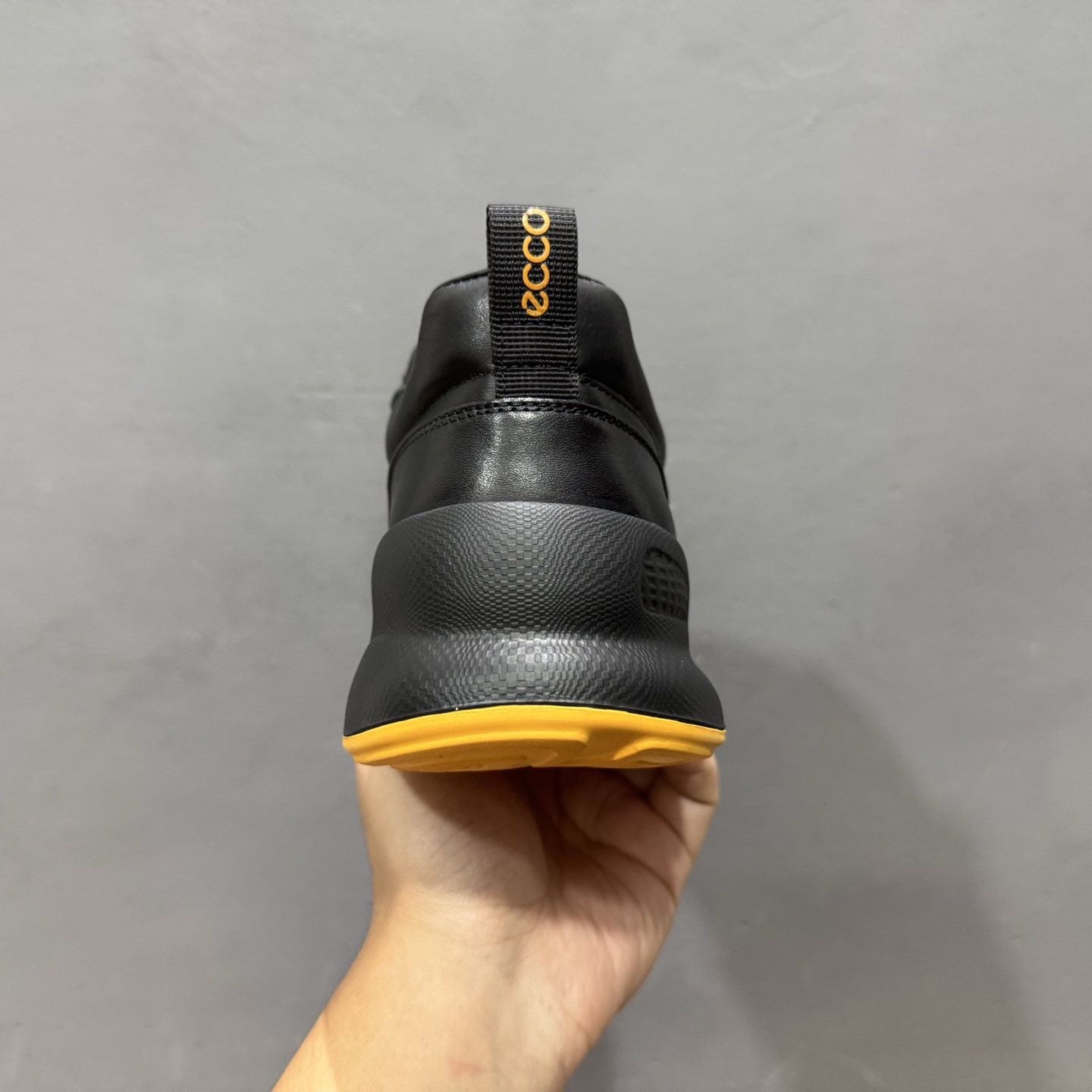 300 ECCO爱步运动鞋男 秋季双色拼接透气舒适跑步鞋