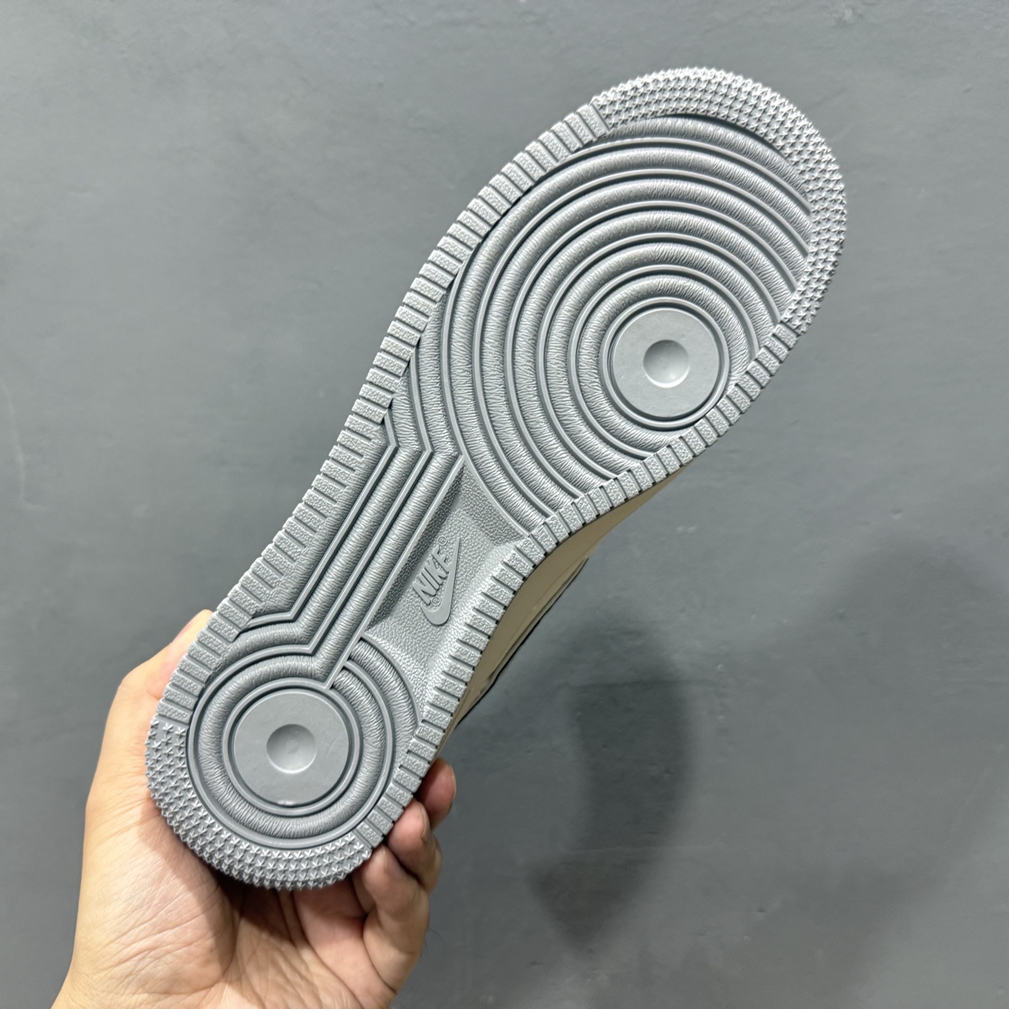 NIke Air Force 1 '07 Low “NIKE灰标”空军一号 低帮 运动鞋 休闲鞋 CS5288-041 NIke Air Force 1 '07 Low “NIKE灰标”空军一号 低帮 运动鞋 休闲鞋 CS5288-041