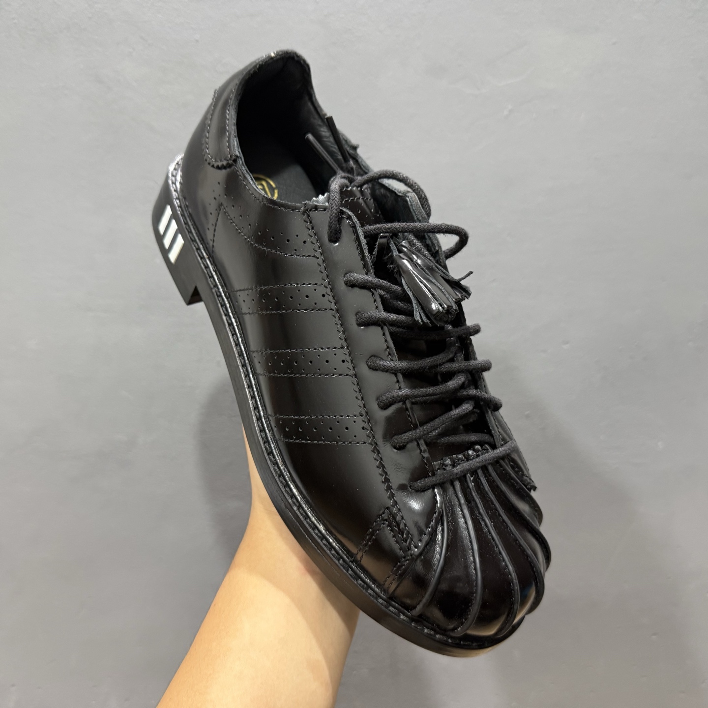 420 CLOT x AD 阿迪 Superstar 陈冠希联名 贝壳头休闲皮鞋 JR2814