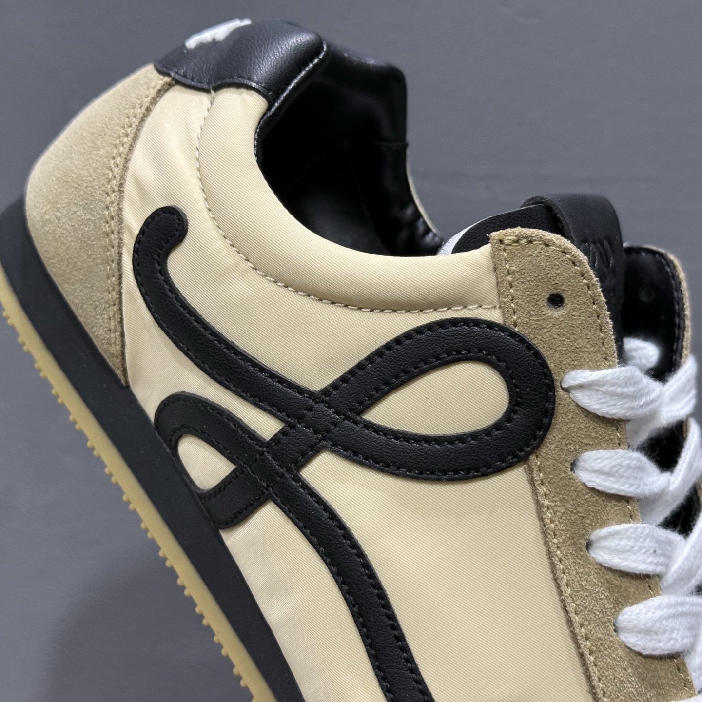 260 LOEW* 罗意威 25ss秋冬情侣款 新款Jambo板鞋绑带复古英伦风小白鞋