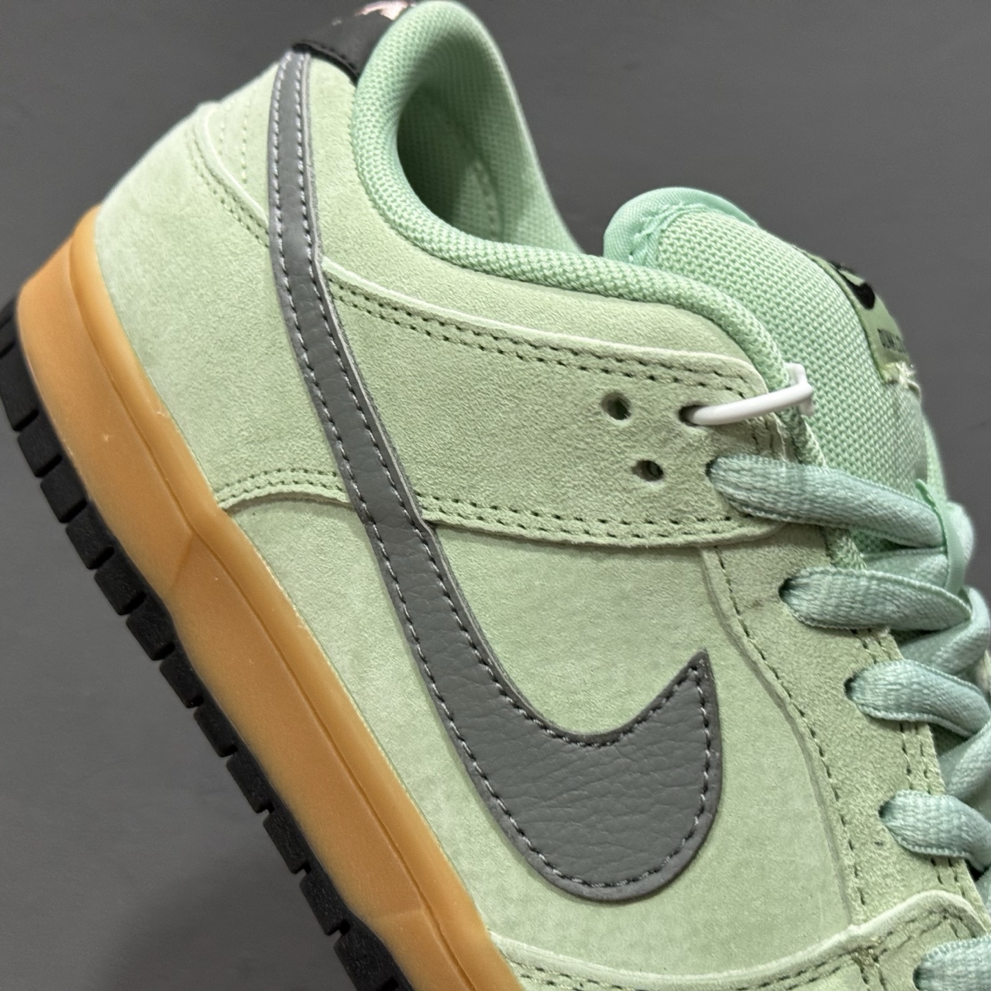 Nike Dunk SB Low “Verdugo Mountain” 绿色 HQ1626-300