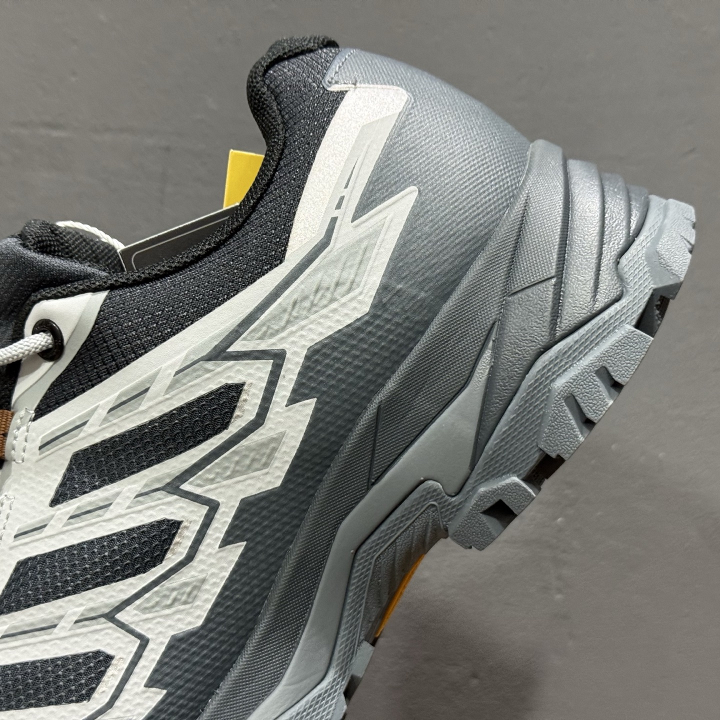 260 凯乐石KAILAS 界山GTX BOA 墨黑 户外低帮防水登山徒步鞋