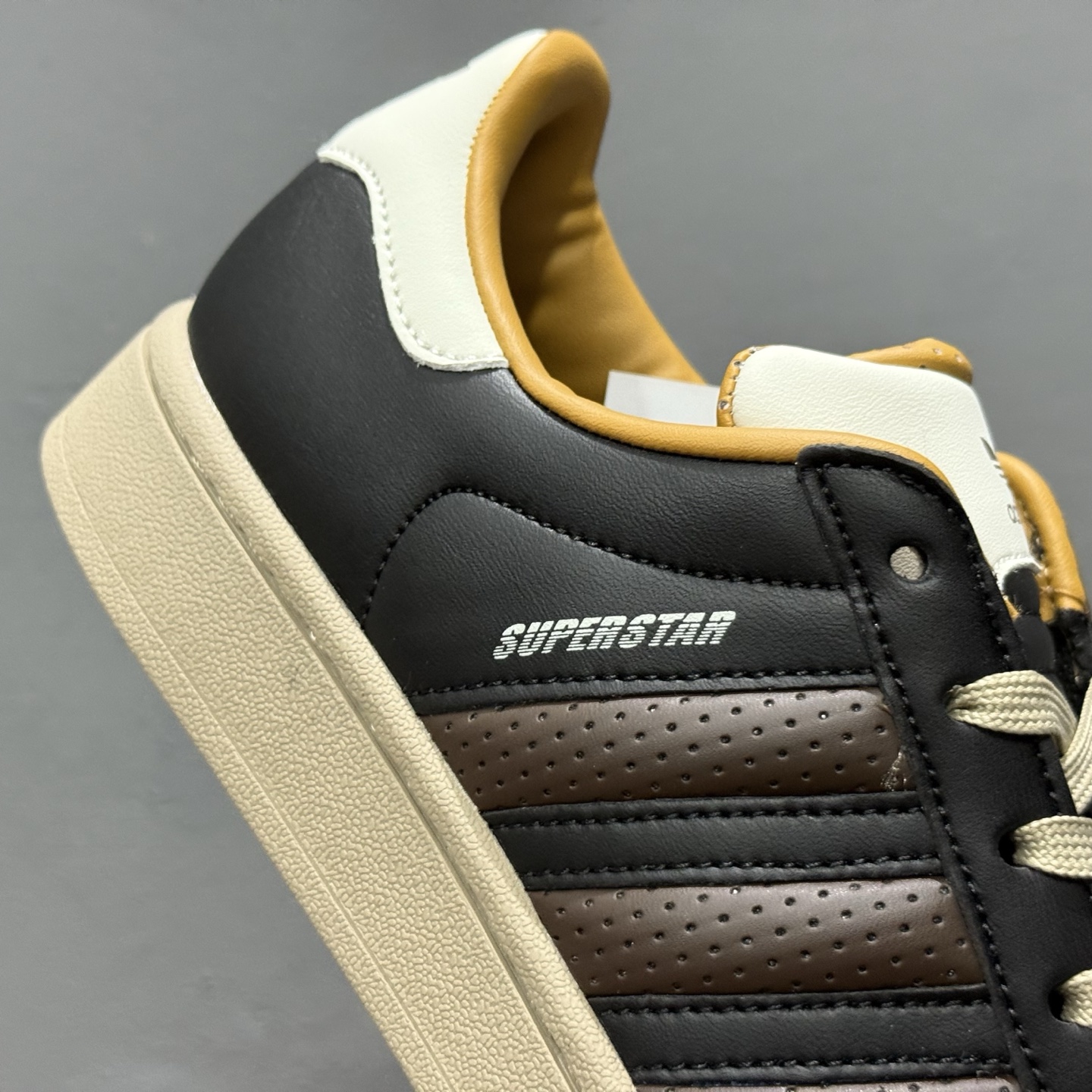 150 Adidas Originals Superstar 2025全新版本 贝壳头 JP9187-Chinese UA Cheap High Quatity Brand Clothes Bags handbags Sneakers wholesale wholesaler seller from China Factory suppliers Fashion Clothing Shoes best Quality Beautiful Price 150 Adidas Originals Superstar 2025全新版本 贝壳头 JP9187