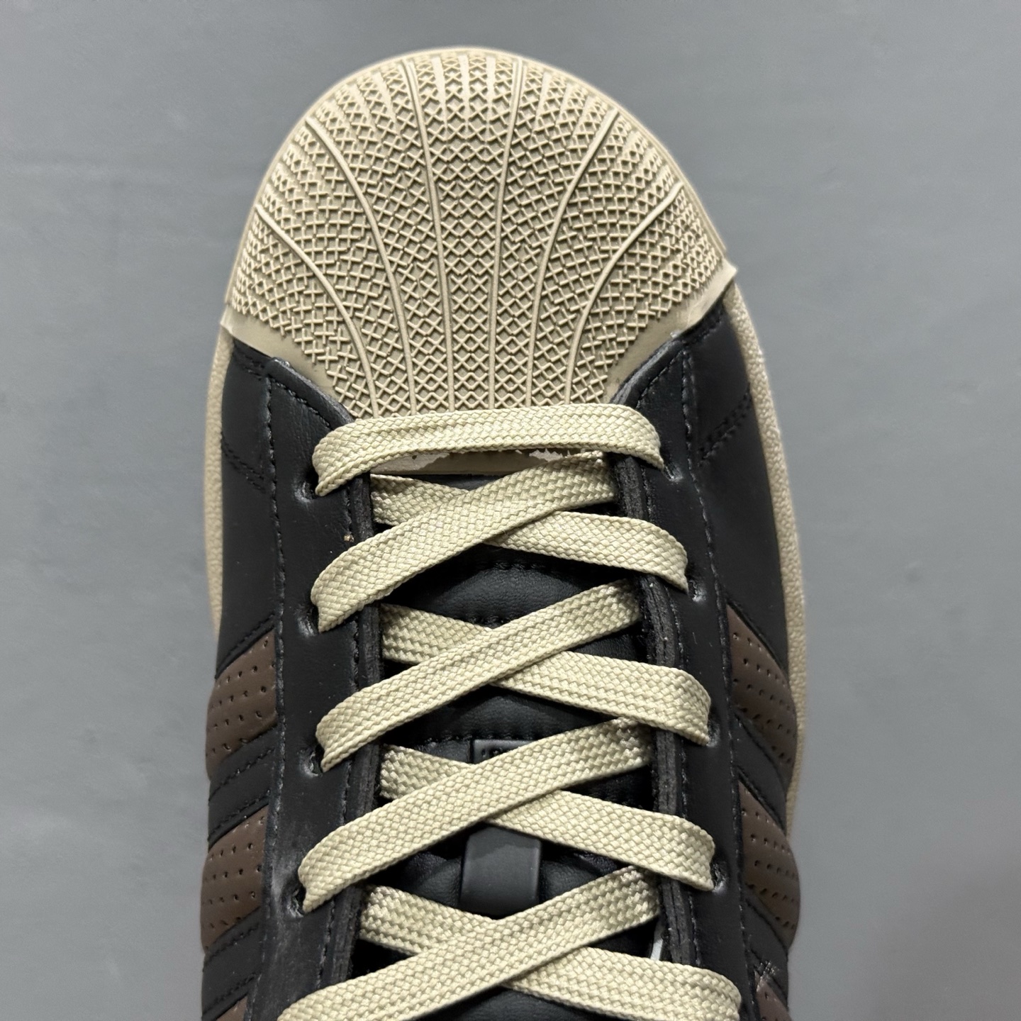 150 Adidas Originals Superstar 2025全新版本 贝壳头 JP9187-Chinese UA Cheap High Quatity Brand Clothes Bags handbags Sneakers wholesale wholesaler seller from China Factory suppliers Fashion Clothing Shoes best Quality Beautiful Price 150 Adidas Originals Superstar 2025全新版本 贝壳头 JP9187