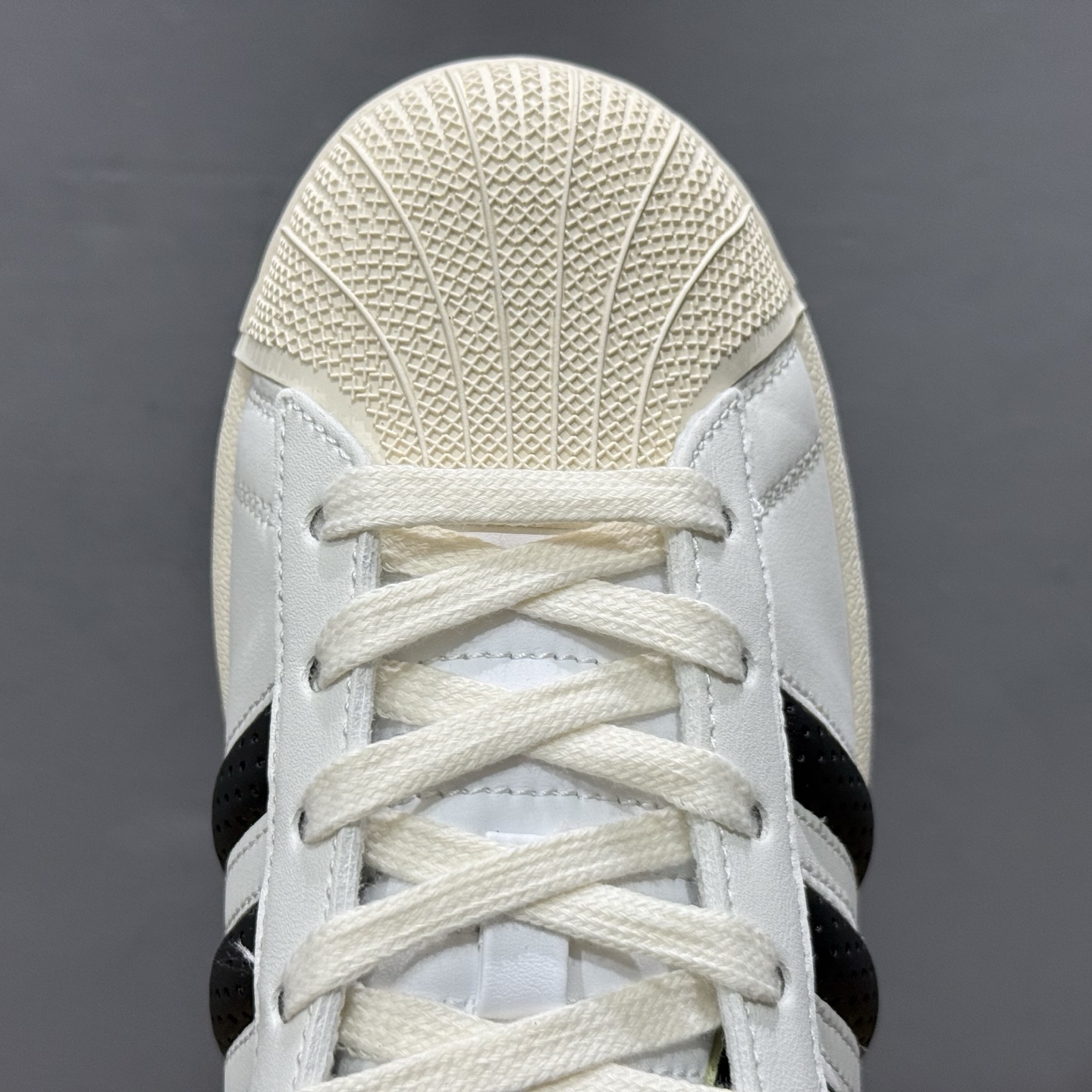 ￥150 Adidas Originals Superstar II JP9188-821 贝壳头休闲板鞋