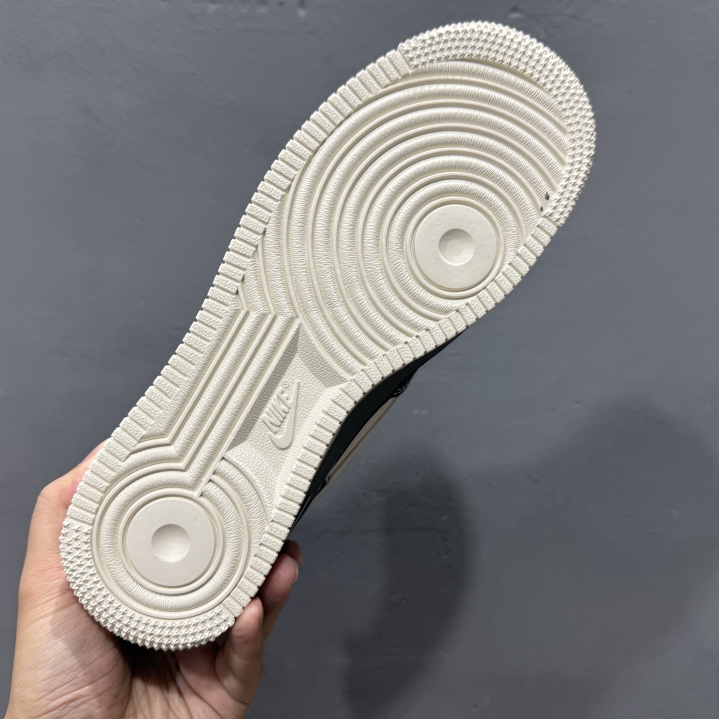 NIke Air Force 1 '07 Low “LV联名——米黑牛仔布”空军一号 低帮 运动鞋 SM6668-110-Top High Quatity Cheap Sneakers Fashion Clothing Clothes Bags handbags Shoes of all Brand wholesale With The best Quality And Beautiful Price from China Factory Chinese suppliers wholesaler seller NIke Air Force 1 '07 Low “LV联名——米黑牛仔布”空军一号 低帮 运动鞋 SM6668-110