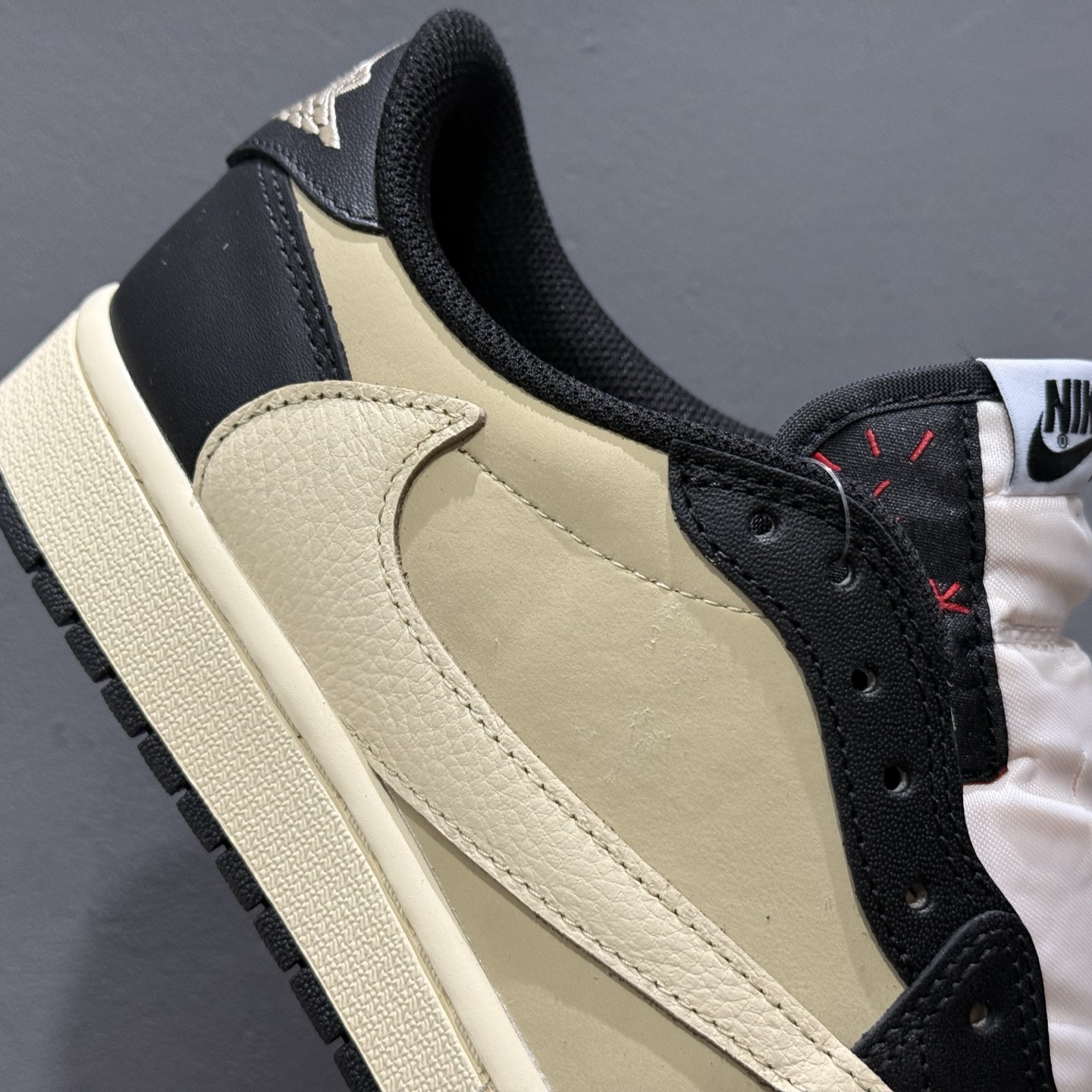 Travis Scott x Air Jordan 1 AJ1乔1低帮倒钩 DM7866-201