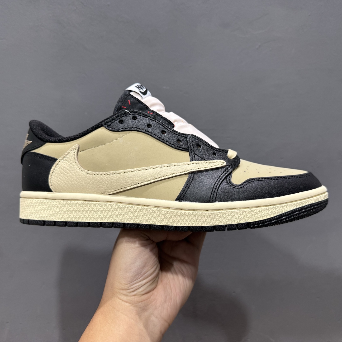 Travis Scott x Air Jordan 1 AJ1乔1低帮倒钩 DM7866-201