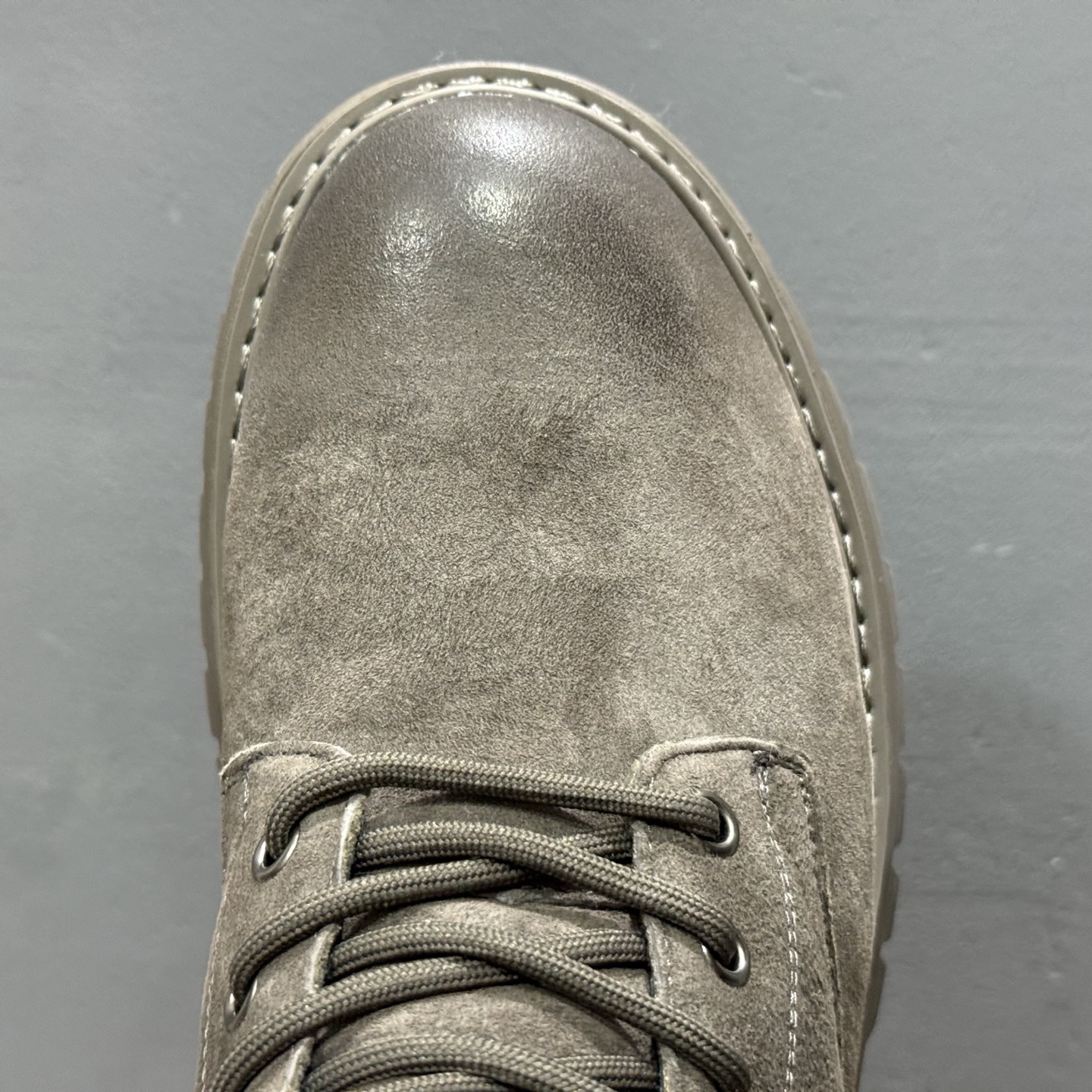 320 UGG Tasman Weather Hybrid 塔斯曼混合系列中帮轻量休闲马丁靴