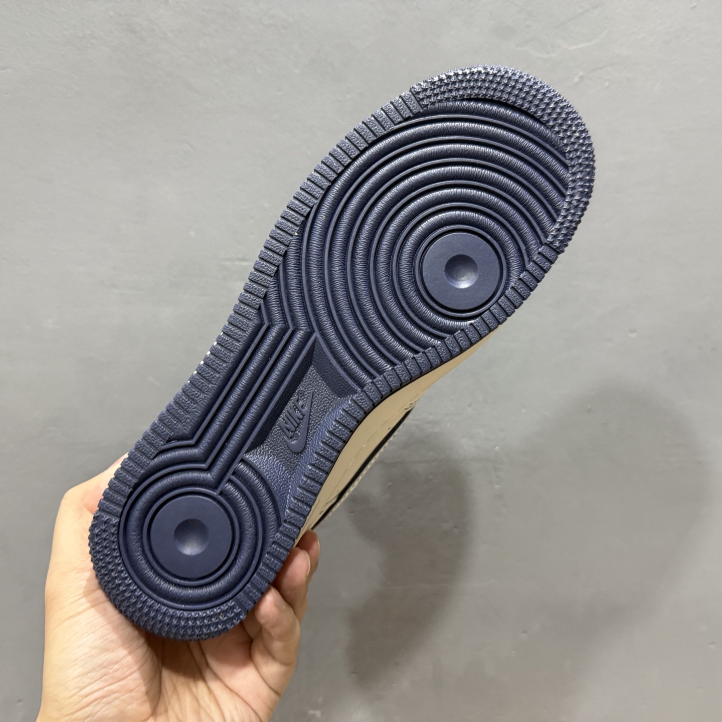 NIke Air Force 1 '07 Low “Supreme联名-米蓝兔八哥”空军一号 低帮 运动鞋 SM6668-113