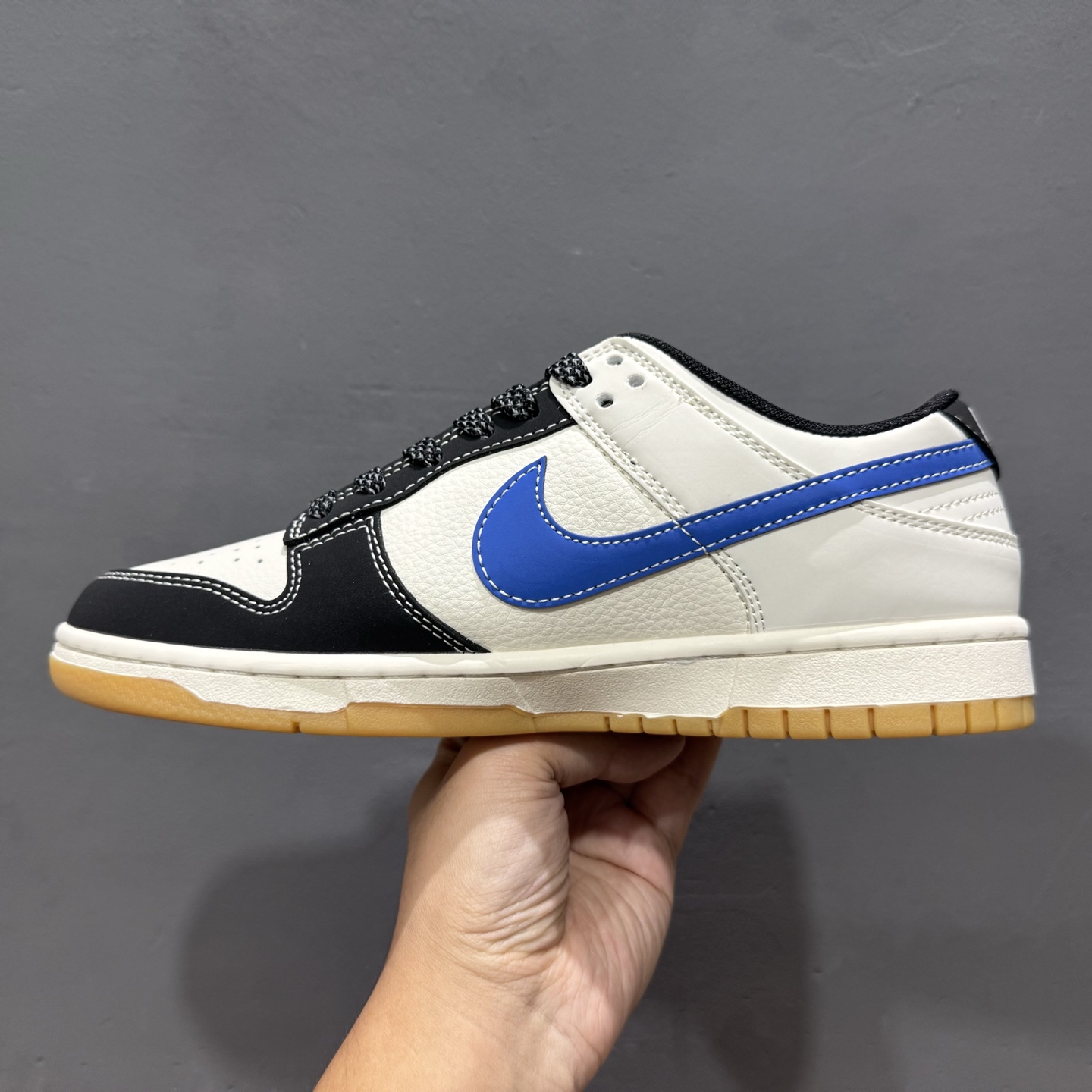 Louis Vuitton x Nike Dunk Low 米黑篮生胶 JP1628-003