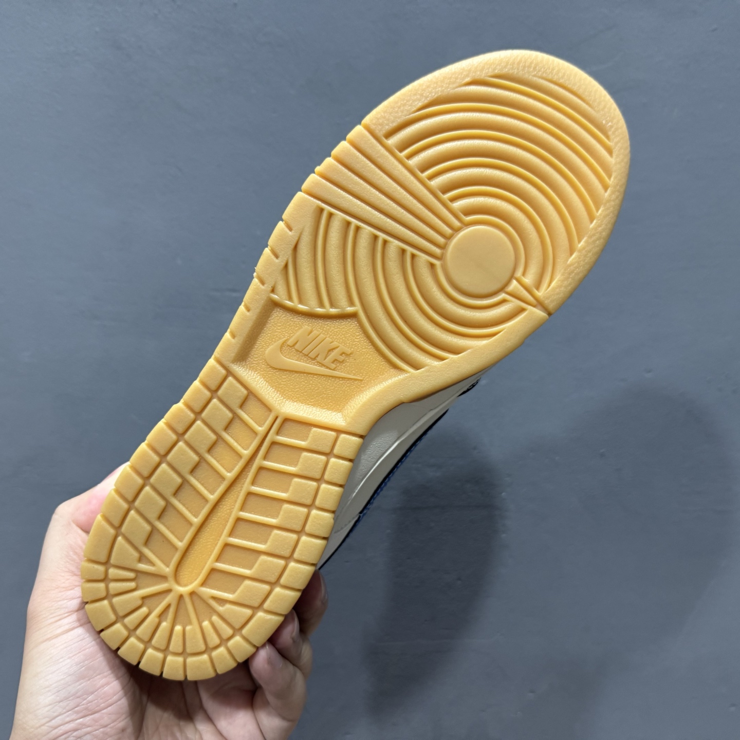 Louis Vuitton x Nike Dunk Low 米黑篮生胶 JP1628-003