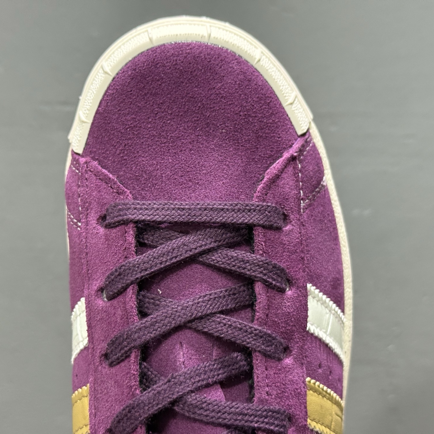 150 Adidas WB JABBAR 阿迪达斯柔软舒适防滑耐磨低帮板鞋 JR0271-219