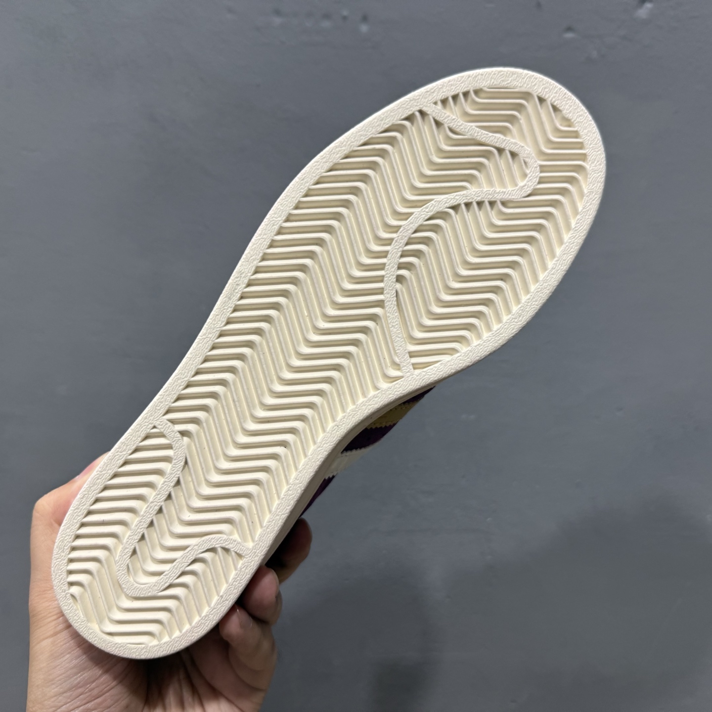 150 Adidas WB JABBAR 阿迪达斯柔软舒适防滑耐磨低帮板鞋 JR0271-219