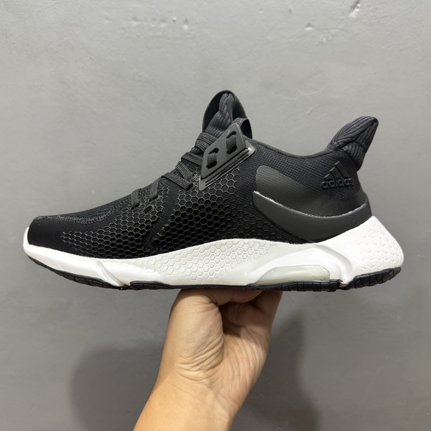 180 Adidas ALPHABOUNCE INSTINCT M 阿迪达斯 阿尔法跑鞋 EE4161-Chinese UA Cheap High Quatity Brand Clothes Bags handbags Sneakers wholesale wholesaler seller from China Factory suppliers Fashion Clothing Shoes best Quality Beautiful Price 180 Adidas ALPHABOUNCE INSTINCT M 阿迪达斯 阿尔法跑鞋 EE4161