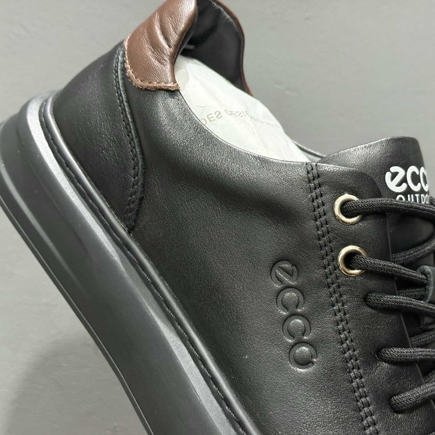 300 ECCO爱步休闲鞋子男鞋 透气防水百搭休闲板鞋 柔酷7号系列经典小白鞋