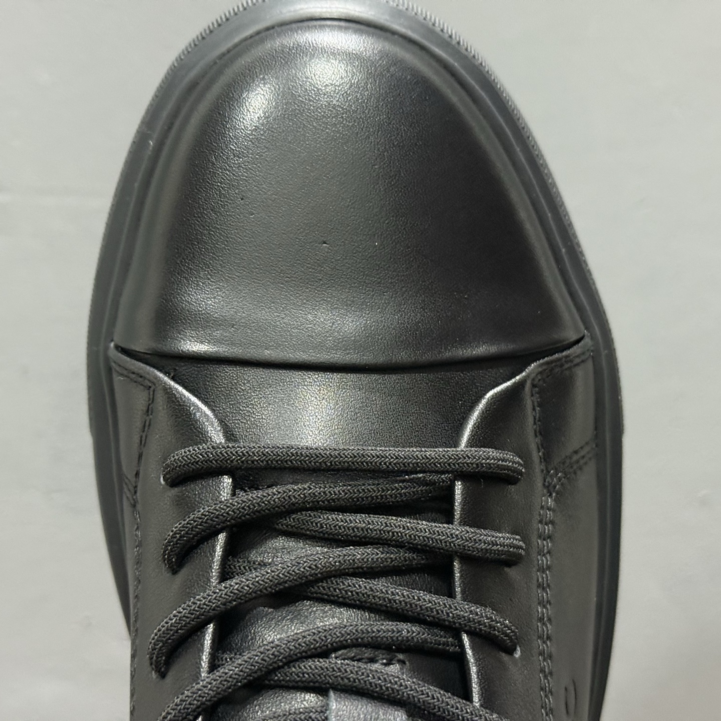 300 ECCO爱步休闲鞋子男鞋 透气防水百搭休闲板鞋 柔酷7号系列经典小白鞋