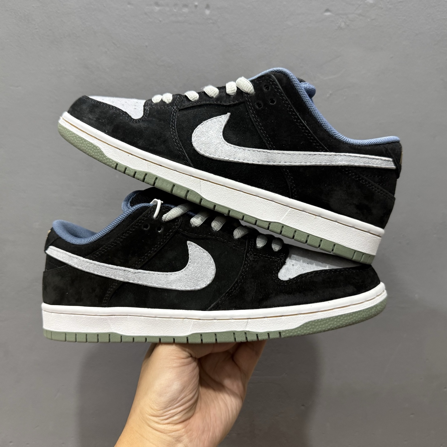 Nike Dunk SB ”Dust Noir” 星际探索 灰色 HF3063-002-Top High Quatity Cheap Sneakers Fashion Clothing Clothes Bags handbags Shoes of all Brand wholesale With The best Quality And Beautiful Price from China Factory Chinese suppliers wholesaler seller Nike Dunk SB ”Dust Noir” 星际探索 灰色 HF3063-002