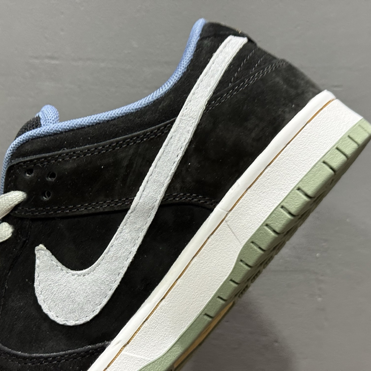 Nike Dunk SB ”Dust Noir” 星际探索 灰色 HF3063-002-Top High Quatity Cheap Sneakers Fashion Clothing Clothes Bags handbags Shoes of all Brand wholesale With The best Quality And Beautiful Price from China Factory Chinese suppliers wholesaler seller Nike Dunk SB ”Dust Noir” 星际探索 灰色 HF3063-002