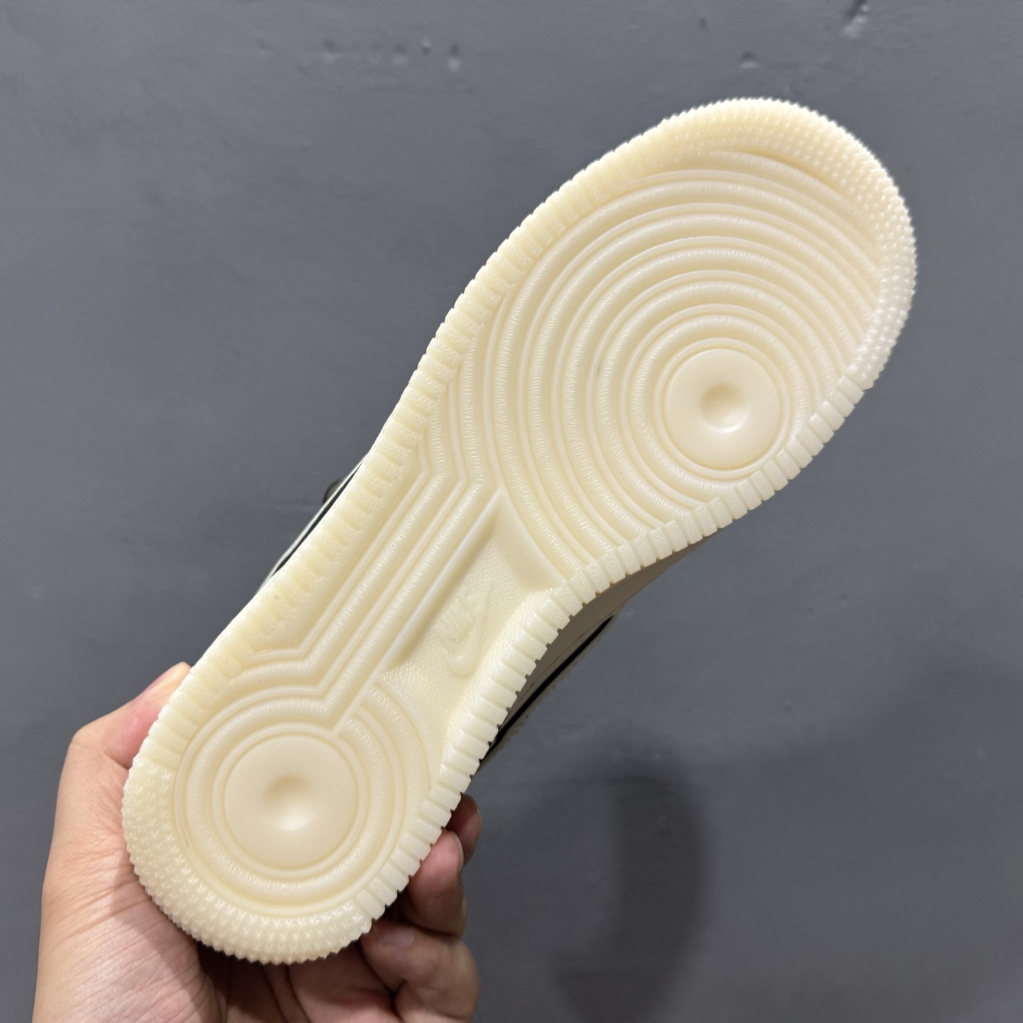 NIke Air Force 1 '07 Low 米黑兔八哥水晶底 SM6668-115