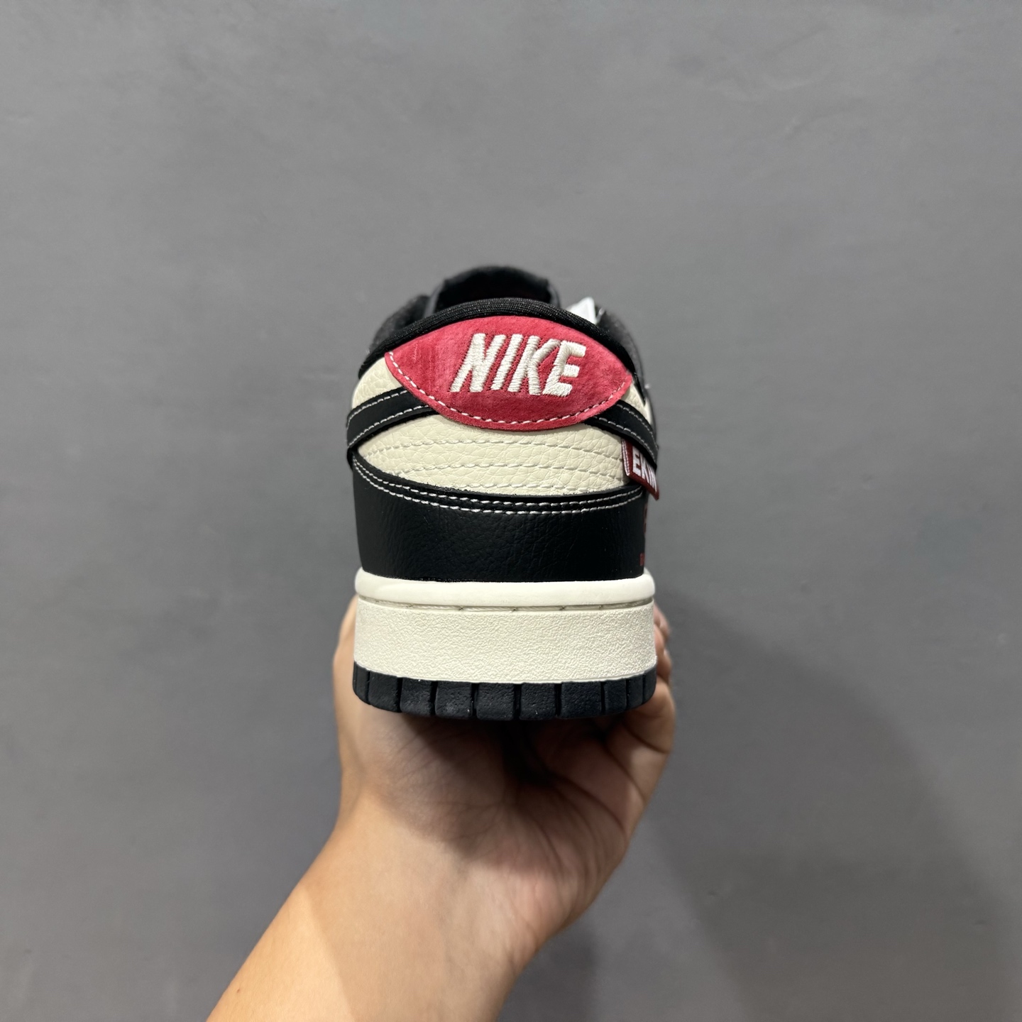 280 Balenciaga x Nike Dunk Low 米白黑红印花 DS6608-016