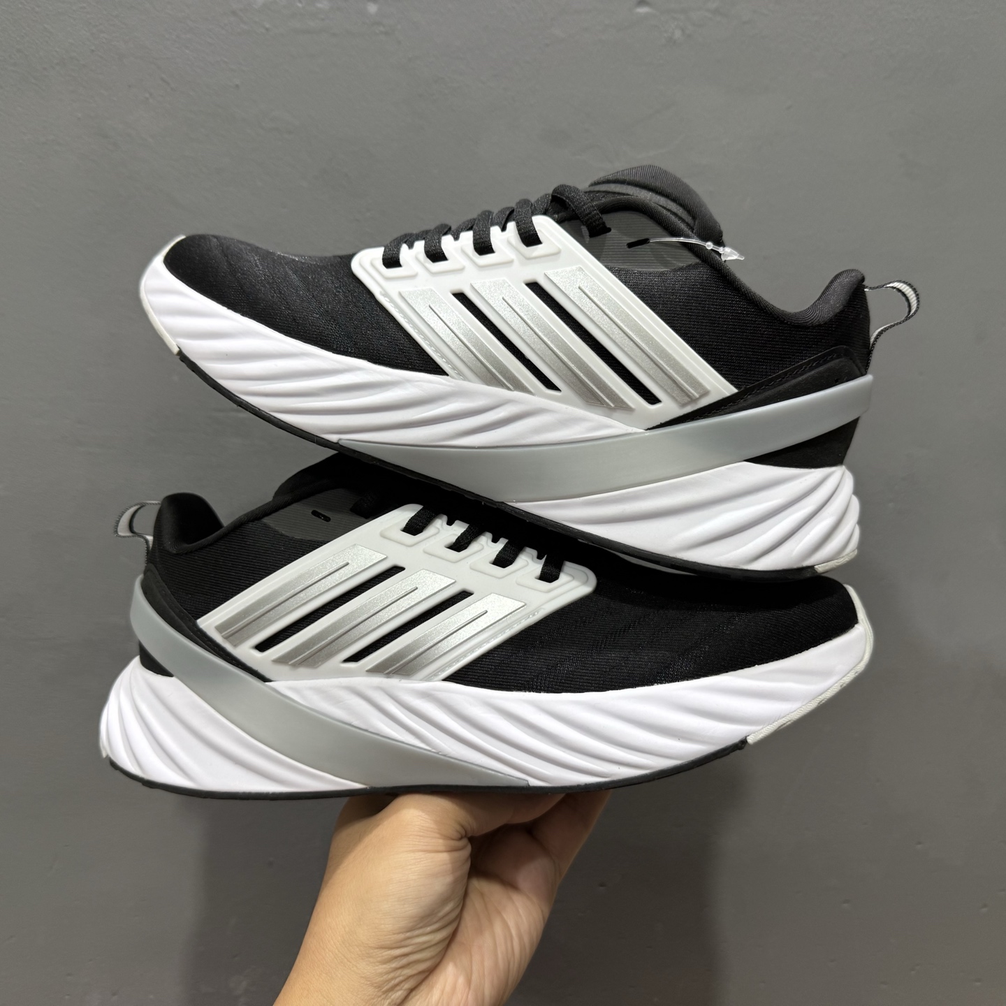 220 Adidas Adipure Glide系列 阿迪达斯 织物 耐磨透气 低帮 公路跑步鞋 JR4862