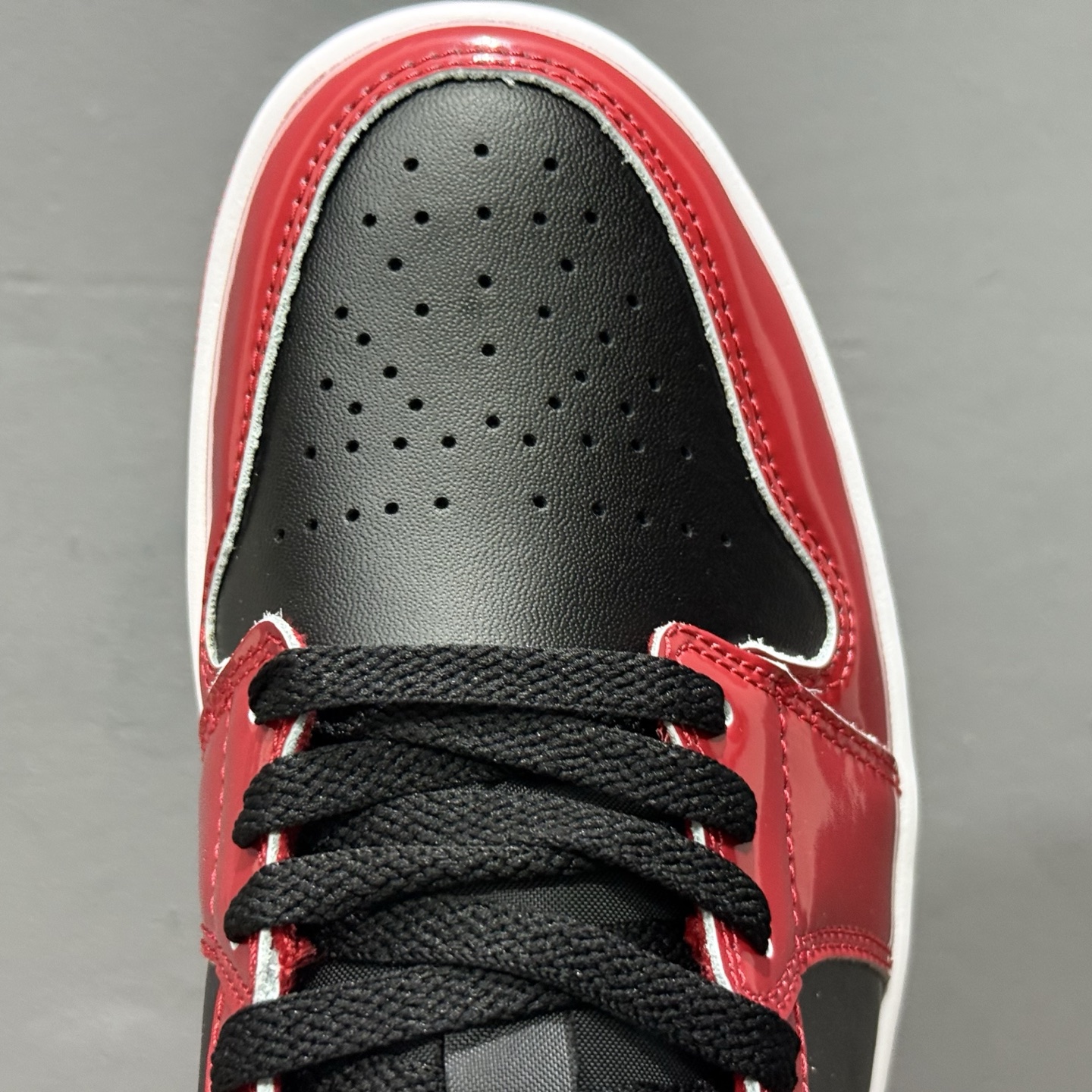 0 Air Jordan 1 Low AJ1 乔1漆皮黑红 低帮文化休闲板鞋 HV4089-006
