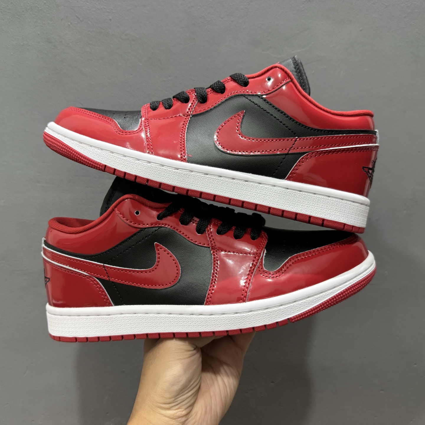 0 Air Jordan 1 Low AJ1 乔1漆皮黑红 低帮文化休闲板鞋 HV4089-006