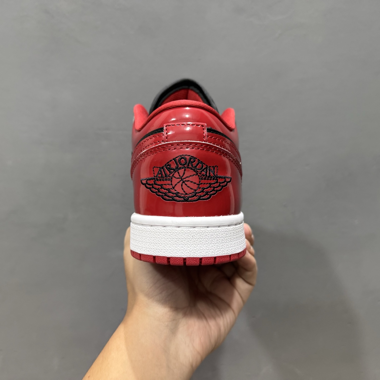0 Air Jordan 1 Low AJ1 乔1漆皮黑红 低帮文化休闲板鞋 HV4089-006