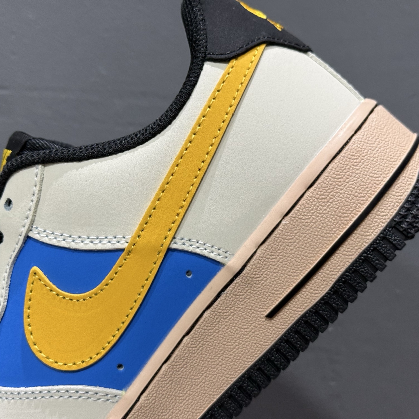 Nike Air Force 1'07 Low 拼接缤纷 空军一号低帮休闲板鞋 NH0601-577