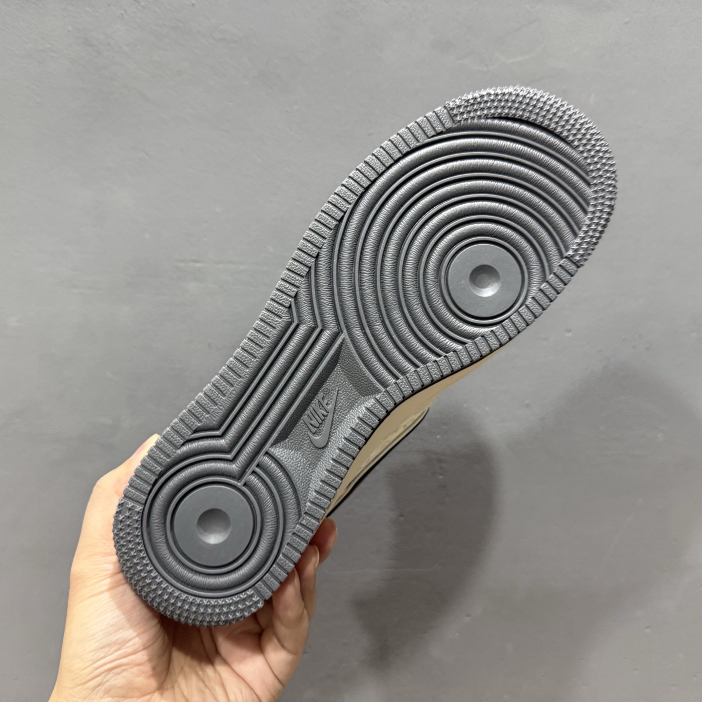 Nike Air Force 1'07 Low LV联名 印花米灰勾 空军一号低帮休闲板鞋 MZ9588-811