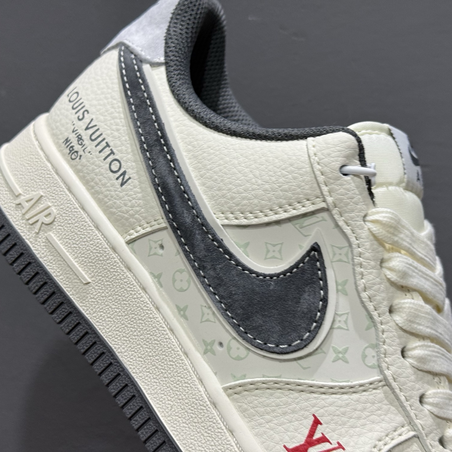 Nike Air Force 1'07 Low LV联名 印花米灰勾 空军一号低帮休闲板鞋 MZ9588-811