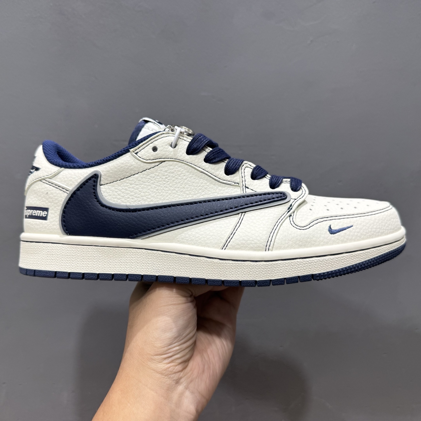 XC/Nike AIR JORDAN 1 LOW SP乔1倒钩联名款 低帮文化休闲板鞋 XX3168-217 XC/Nike AIR JORDAN 1 LOW SP乔1倒钩联名款 低帮文化休闲板鞋 XX3168-217