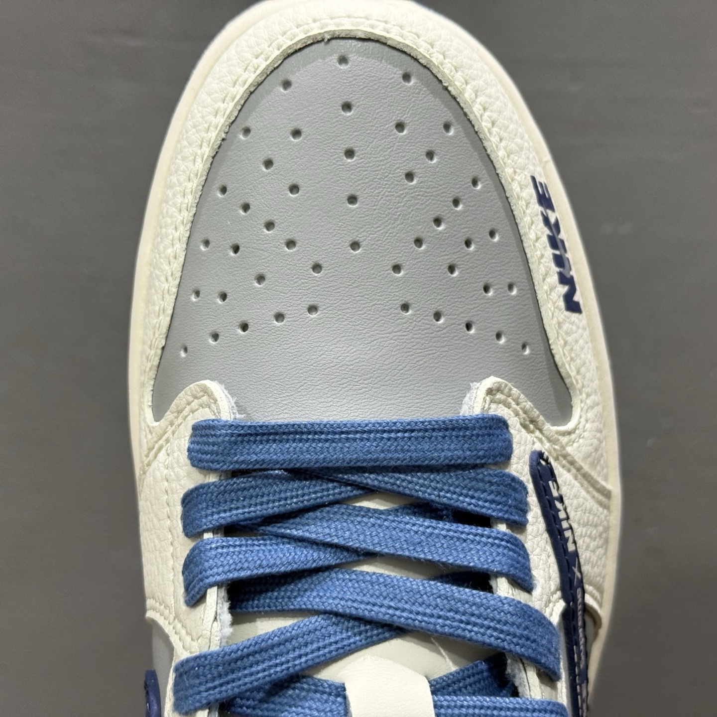 Travis Scott x Fragment Design x Air Jordan 1 Low SP AJ1 乔1联名 奶白灰蓝 低帮文化休闲板鞋 XD0798-309-Top High Quatity Cheap Sneakers Fashion Clothing Clothes Bags handbags Shoes of all Brand wholesale With The best Quality And Beautiful Price from China Factory Chinese suppliers wholesaler seller Travis Scott x Fragment Design x Air Jordan 1 Low SP AJ1 乔1联名 奶白灰蓝 低帮文化休闲板鞋 XD0798-309