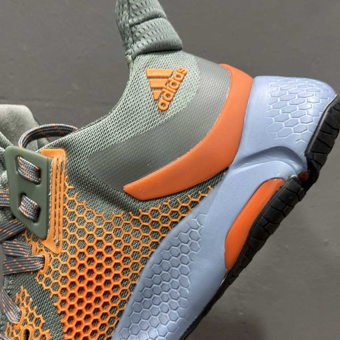 180 Adidas alphabounce beyond m 阿迪达斯 阿尔法跑鞋 CG5583