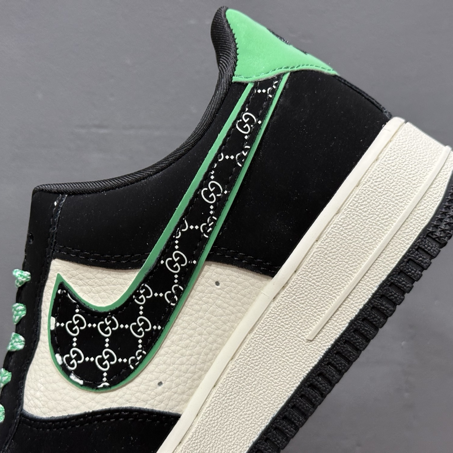 Nike Air Force 1 '07 Low “古驰联名——花纹米黑绿”空军一号 高端定制 低帮 运动鞋 休闲鞋 KJ1688-024