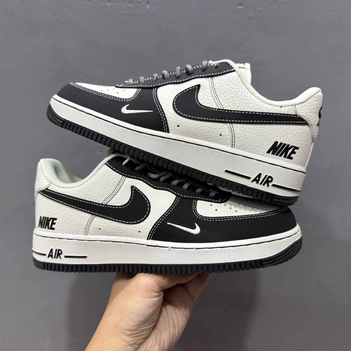 NIke Air Force 1 '07 Low NIKE--经典黑白 空军一号低帮 运动鞋 休闲鞋 NH0601-574