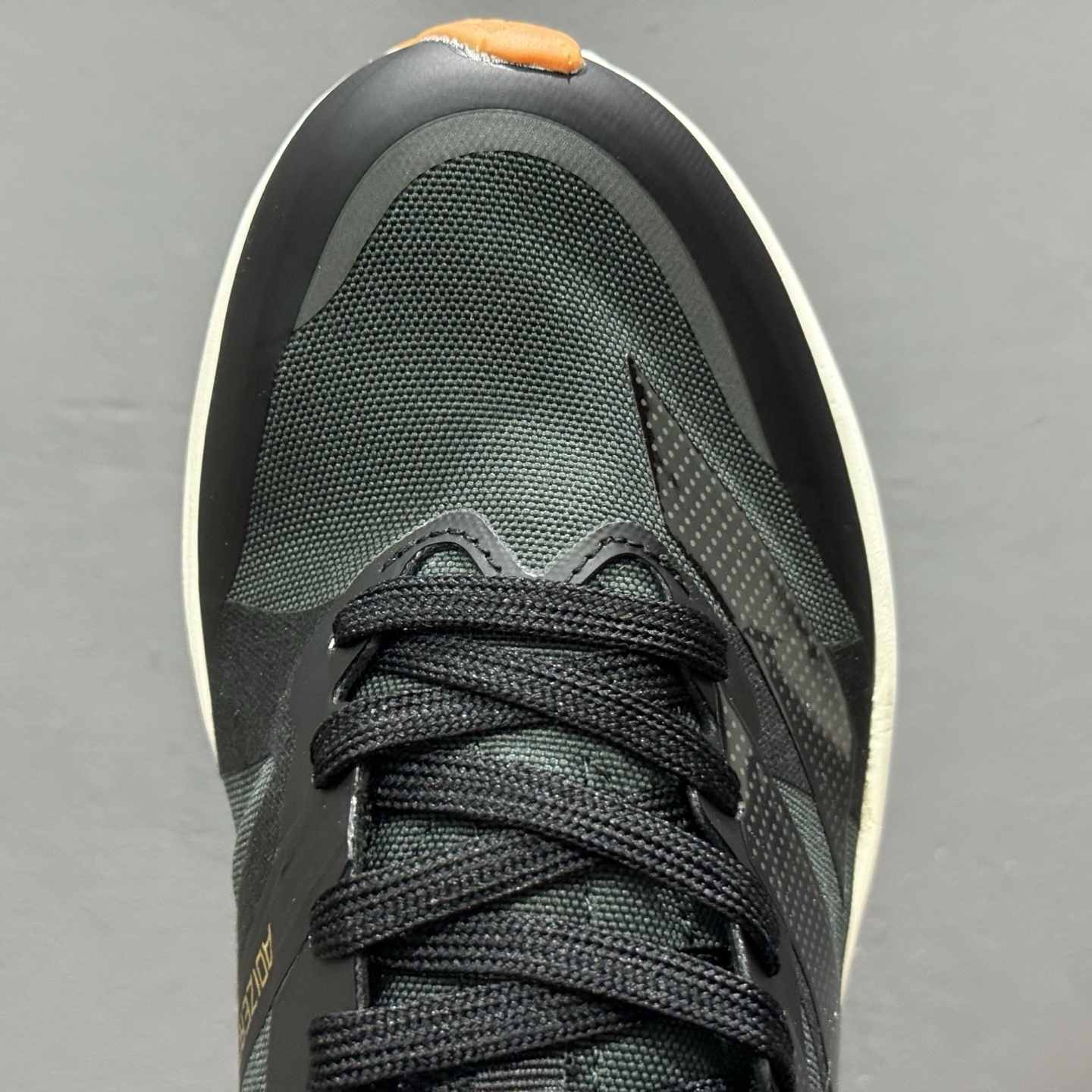 160 Adidas Adizero RC 4 M 休闲慢跑鞋 GX6689-132